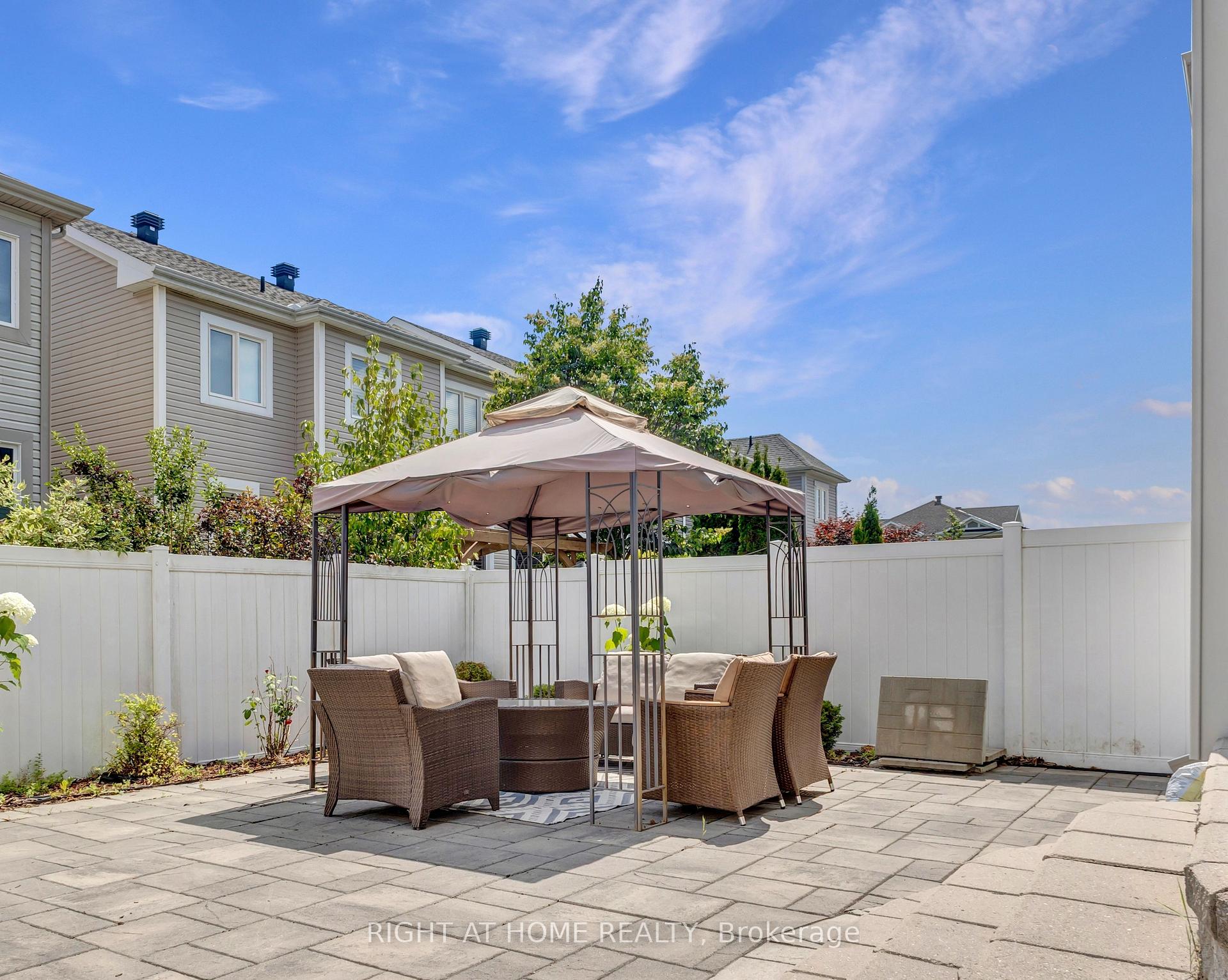 Photo 47 of 209 Rivertree Street, Ottawa, Kanata - Emerald Meadows/Trailwest — HOMEH