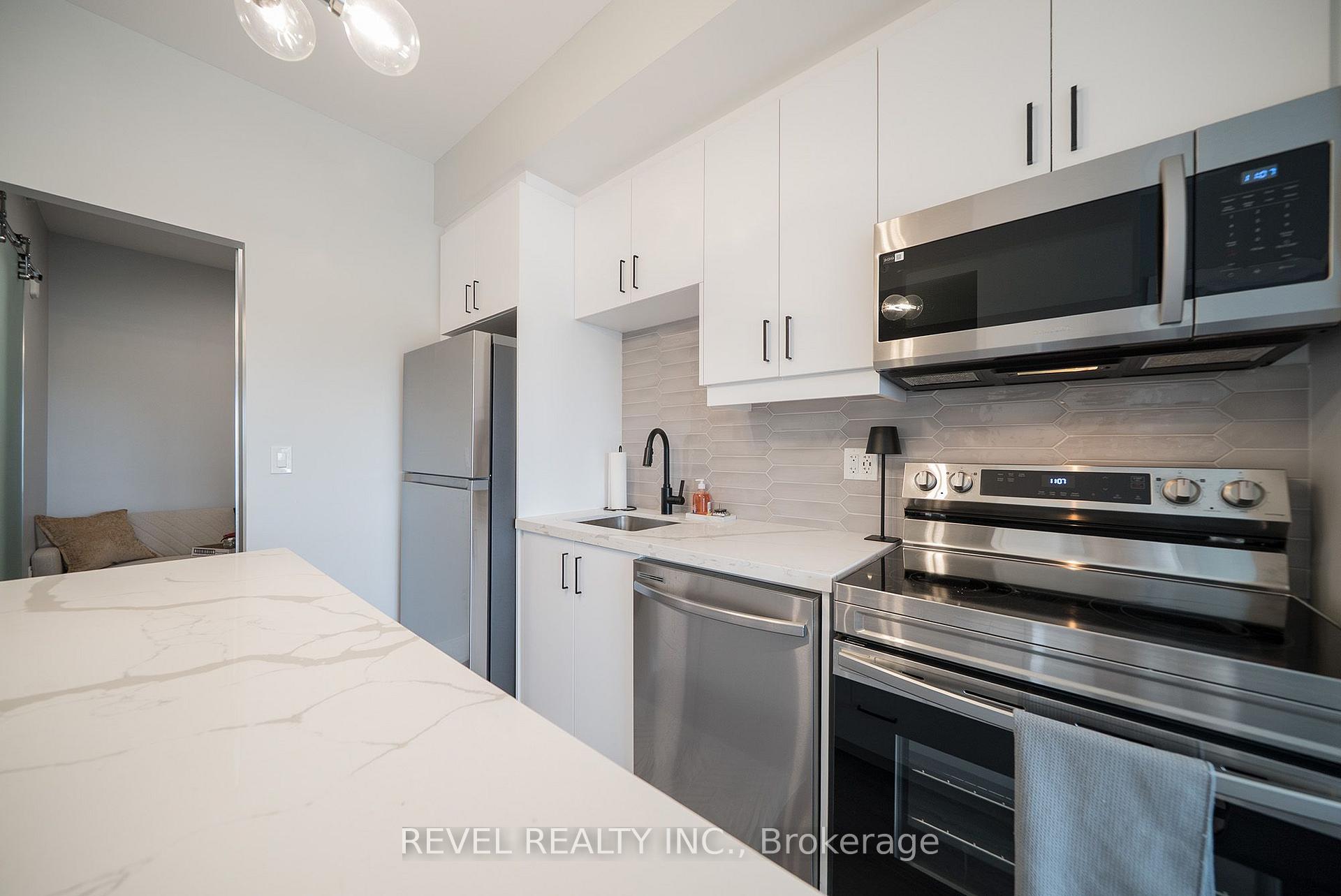 Photo 10 of Unit 1024, 575 Conklin Road, Brantford, Henderson-Sky Acres — HOMEH