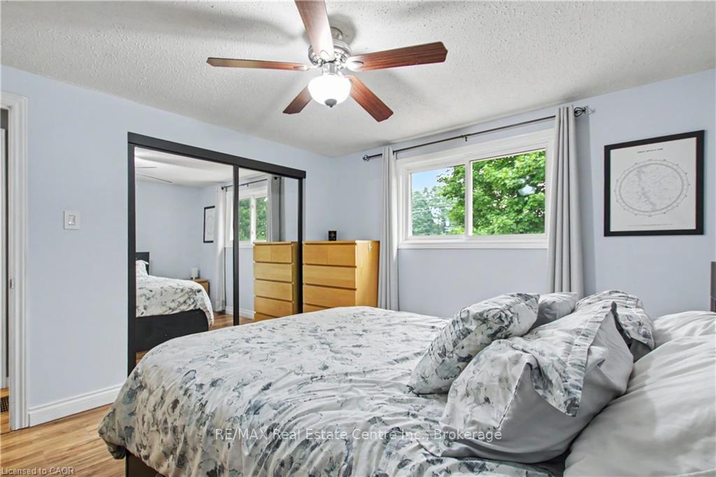 Photo 12 of 484B Red Fox Road, Waterloo, Colonial Acres — HOMEH