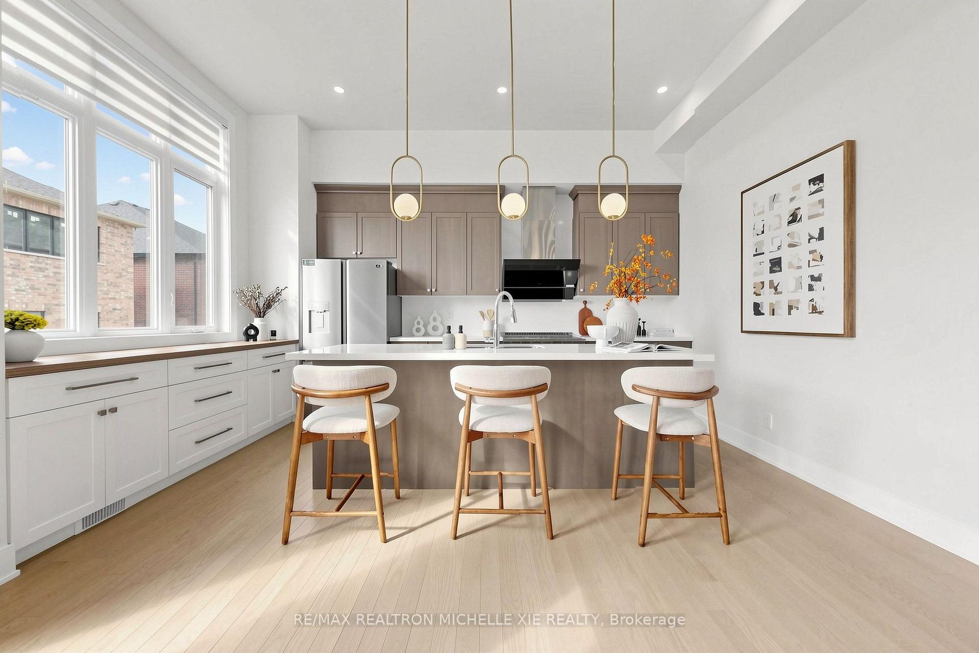 Photo 11 of 9 Nanhai Avenue, Markham, Angus Glen — HOMEH