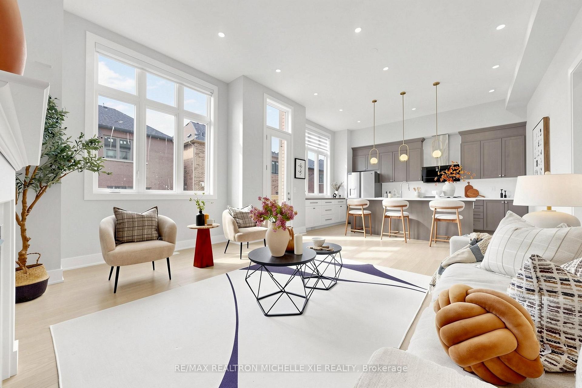 Photo 13 of 9 Nanhai Avenue, Markham, Angus Glen — HOMEH