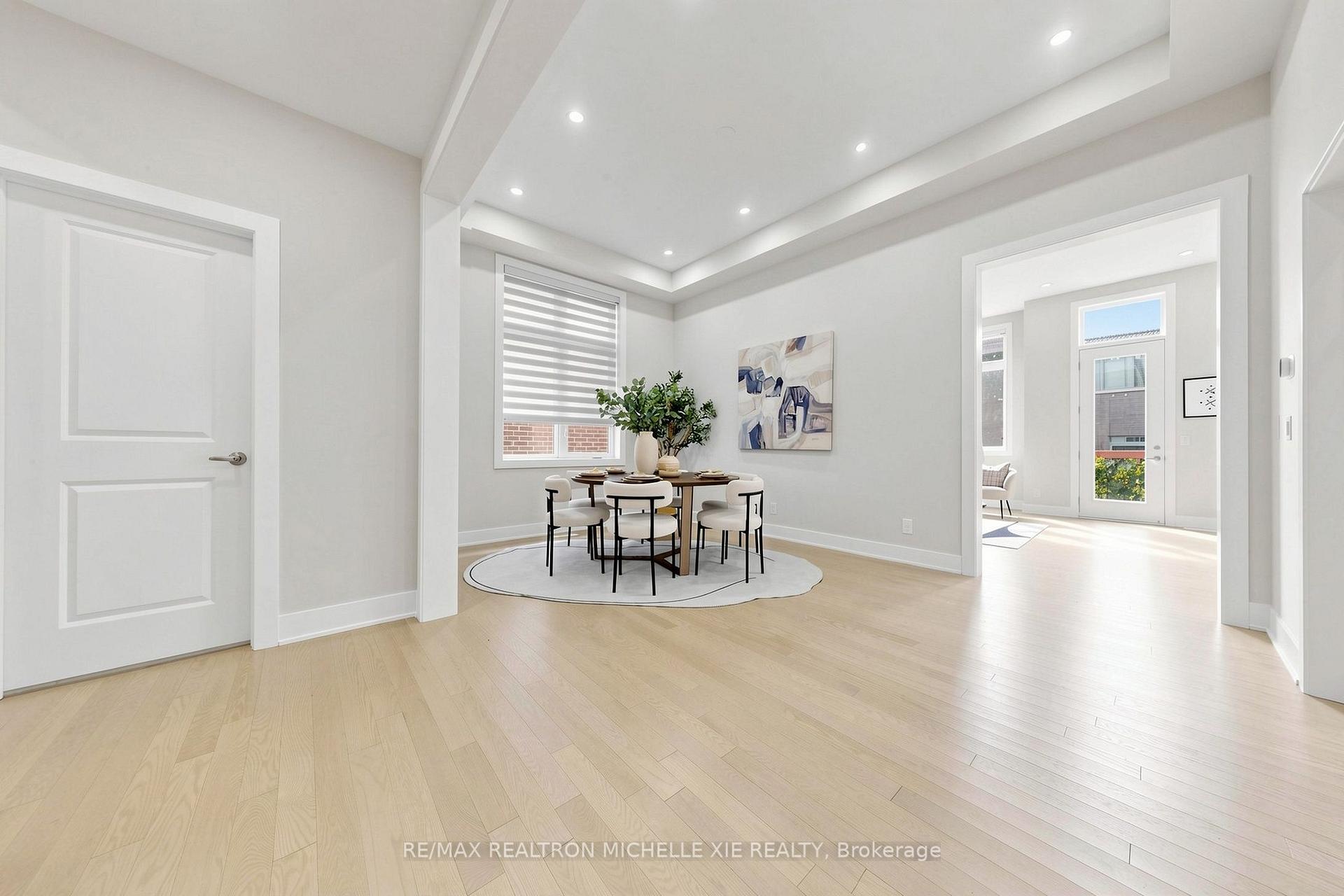 Photo 22 of 9 Nanhai Avenue, Markham, Angus Glen — HOMEH