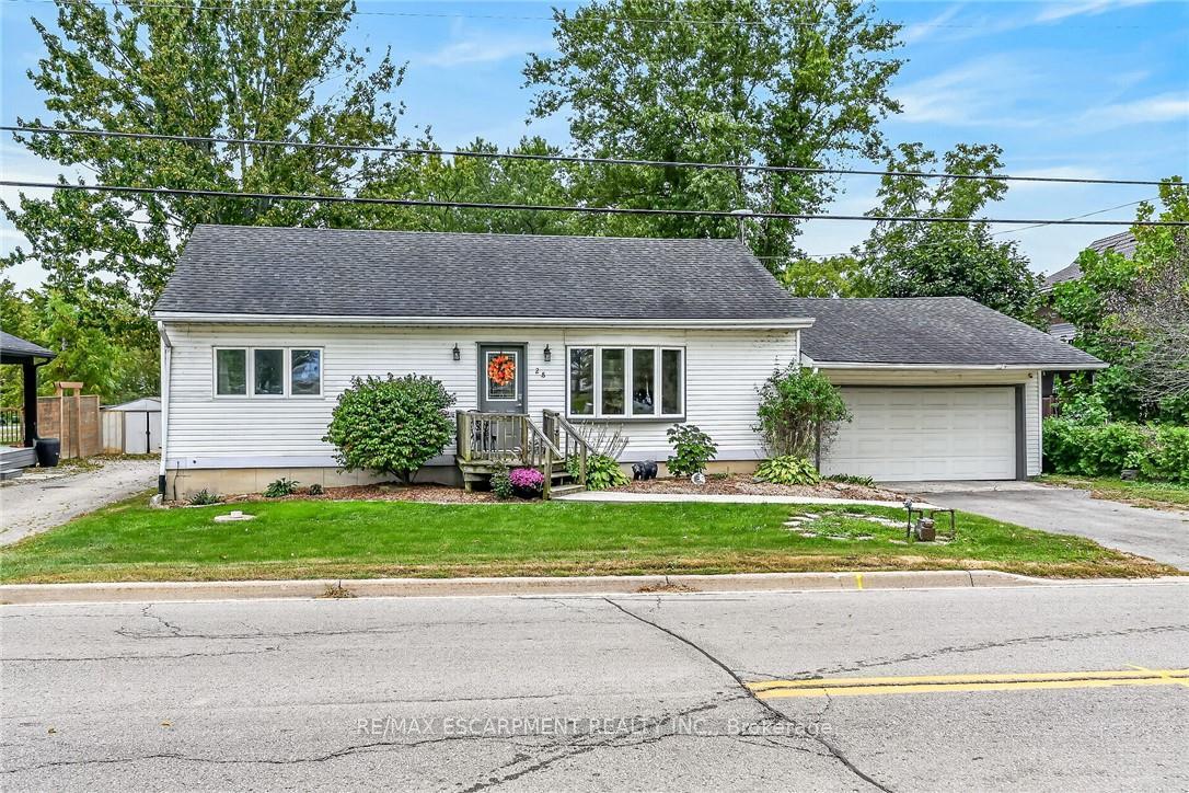 Photo 2 of 28 Nelles Street E, Haldimand — HOMEH