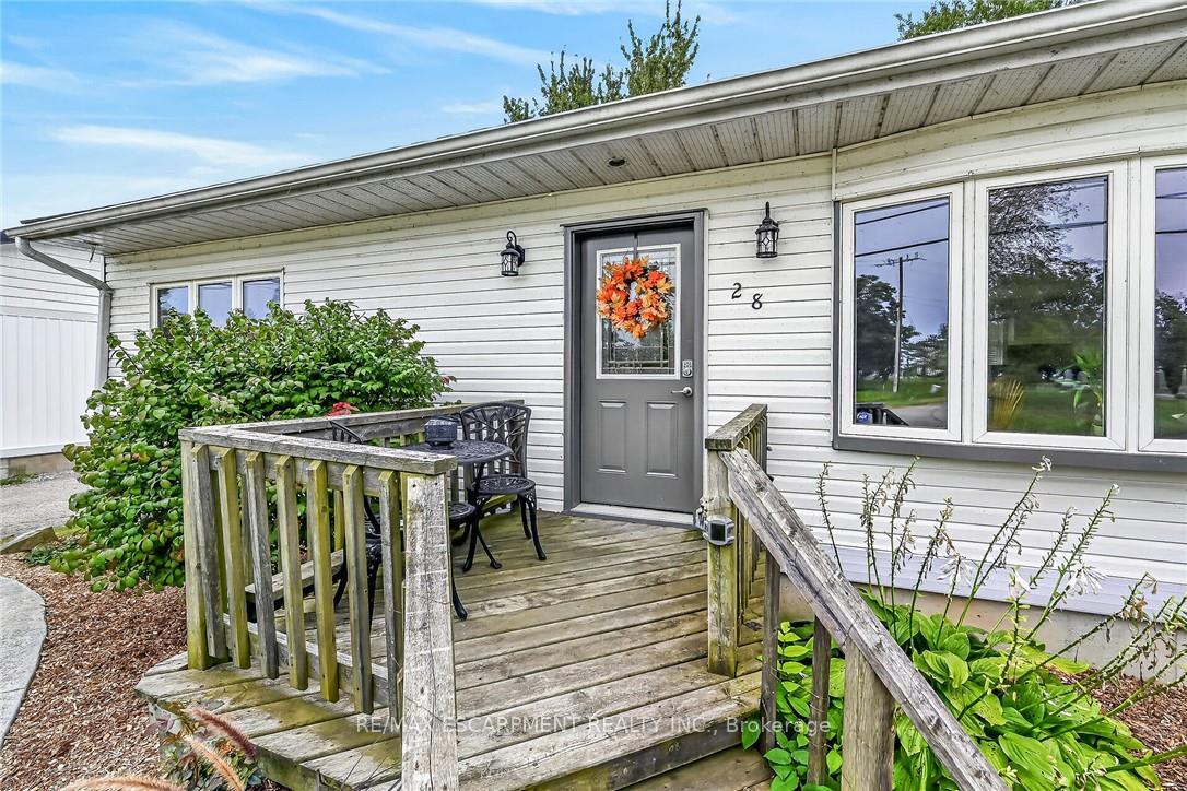 Photo 6 of 28 Nelles Street E, Haldimand — HOMEH