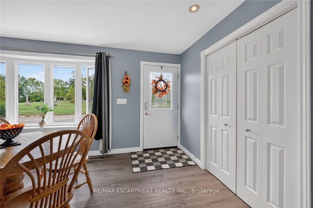 Photo 8 of 28 Nelles Street E, Haldimand — HOMEH