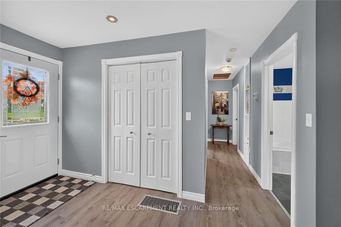 Photo 24 of 28 Nelles Street E, Haldimand — HOMEH