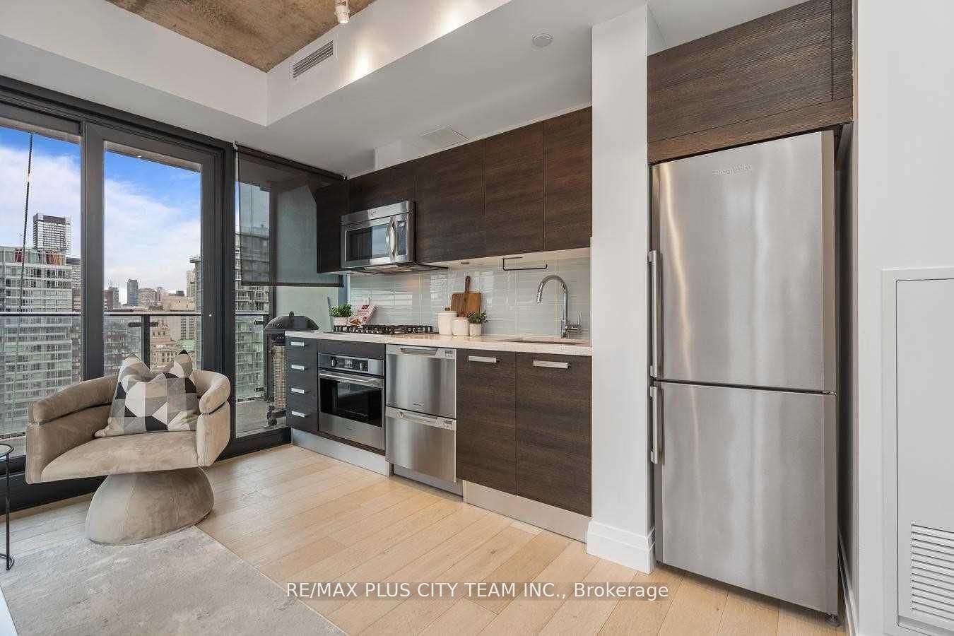 Photo 11 of Unit 2701, 224 King Street W, Toronto, Waterfront Communities — HOMEH