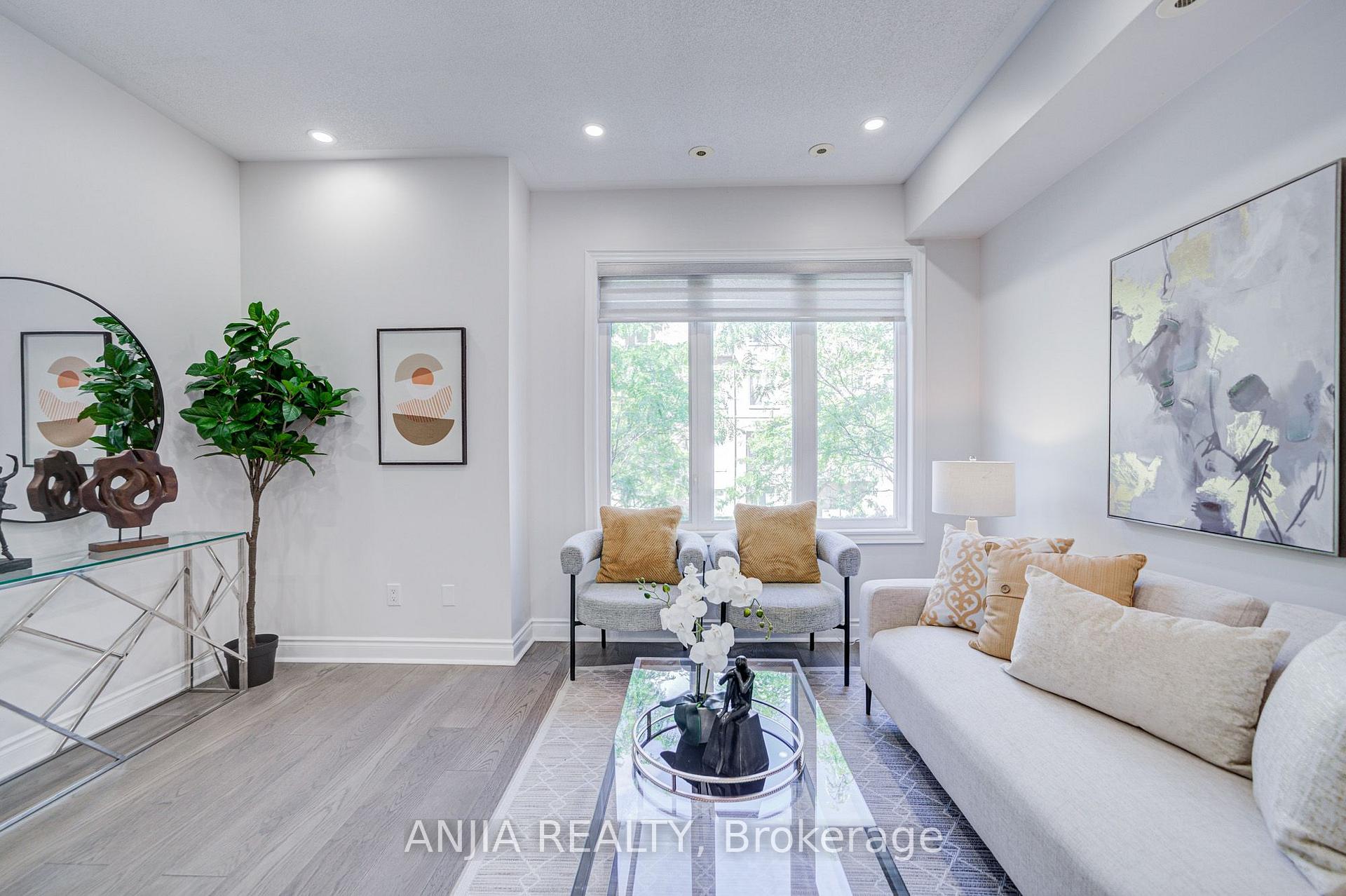 Photo 19 of 25 Galleria Parkway, Markham, Commerce Valley — HOMEH