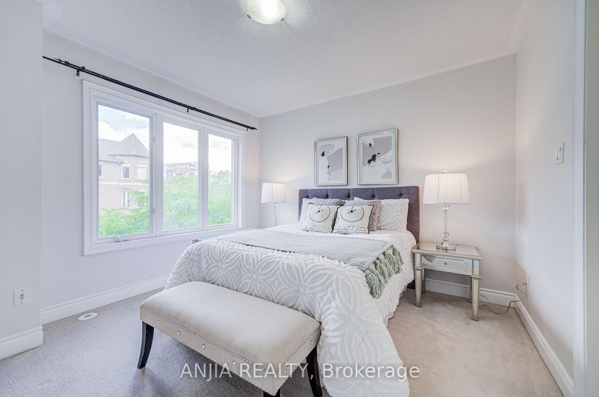 Photo 34 of 25 Galleria Parkway, Markham, Commerce Valley — HOMEH