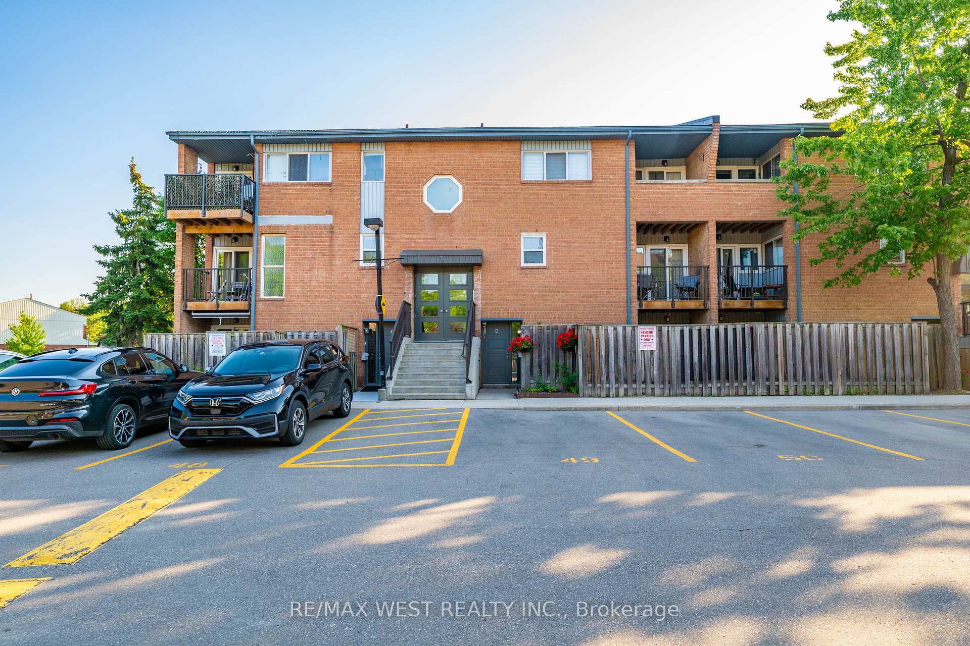 Photo 2 of Unit 3D, 2866 Battleford Road, Mississauga, Meadowvale — HOMEH