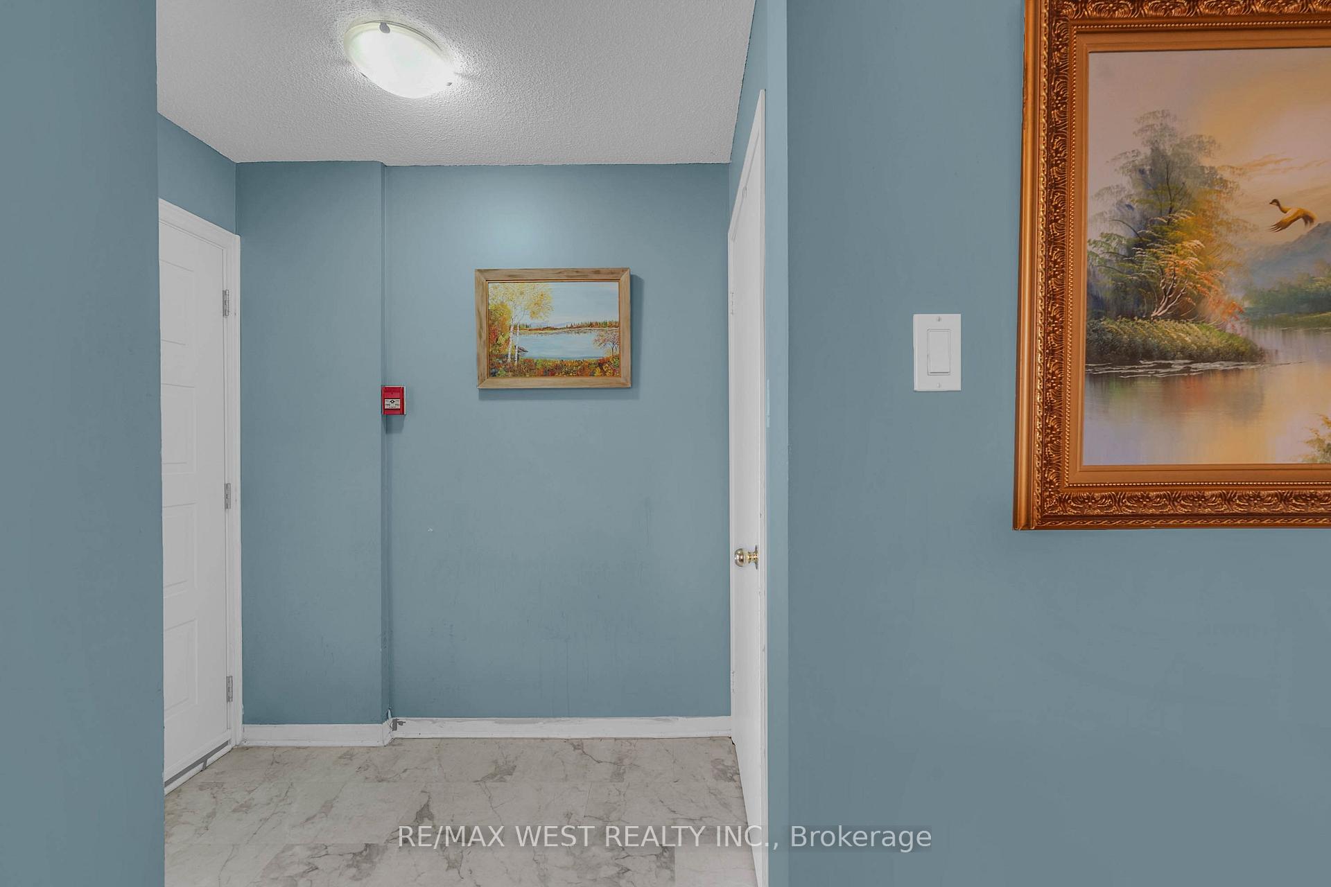Photo 4 of Unit 3D, 2866 Battleford Road, Mississauga, Meadowvale — HOMEH