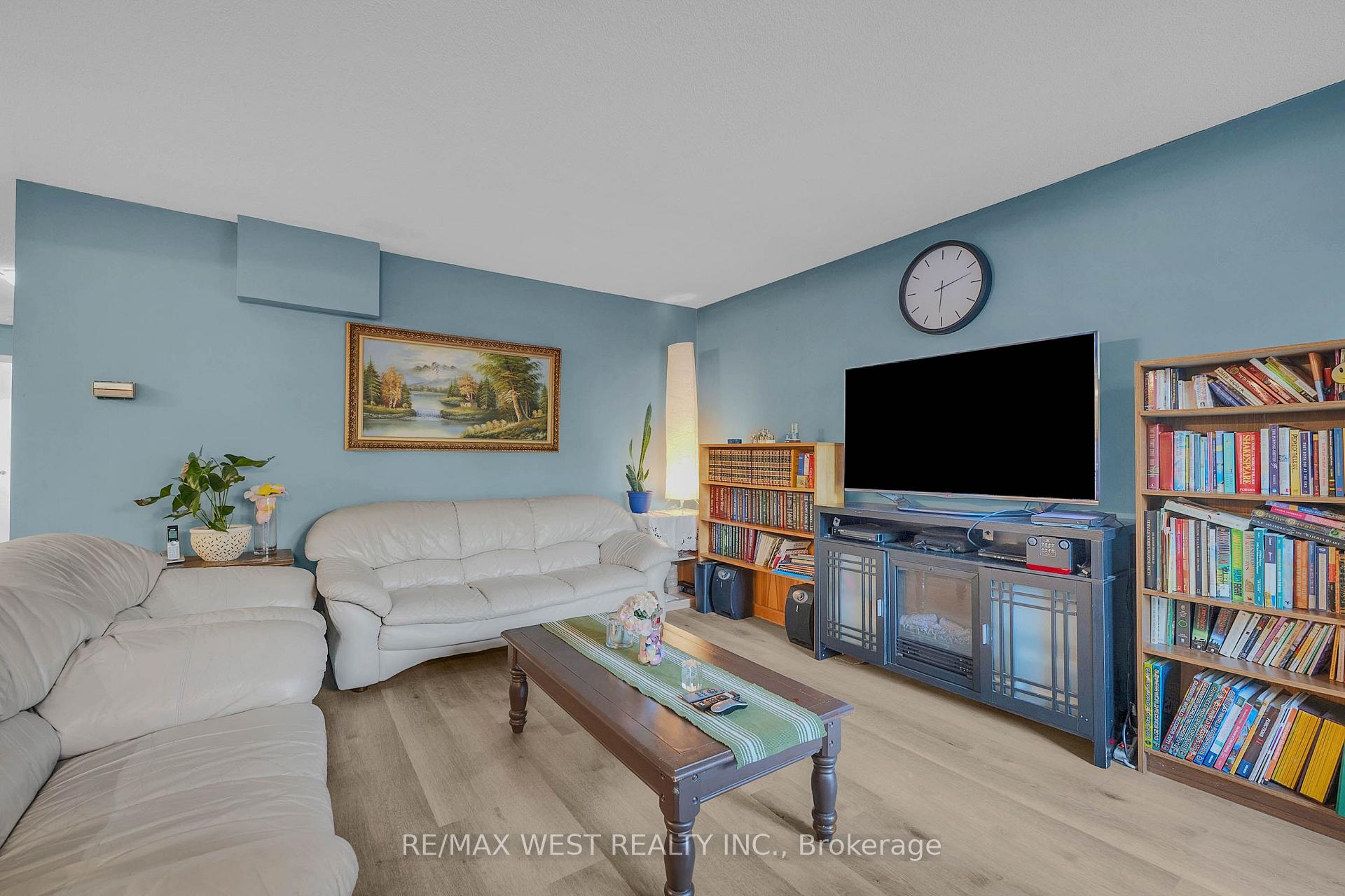 Photo 7 of Unit 3D, 2866 Battleford Road, Mississauga, Meadowvale — HOMEH
