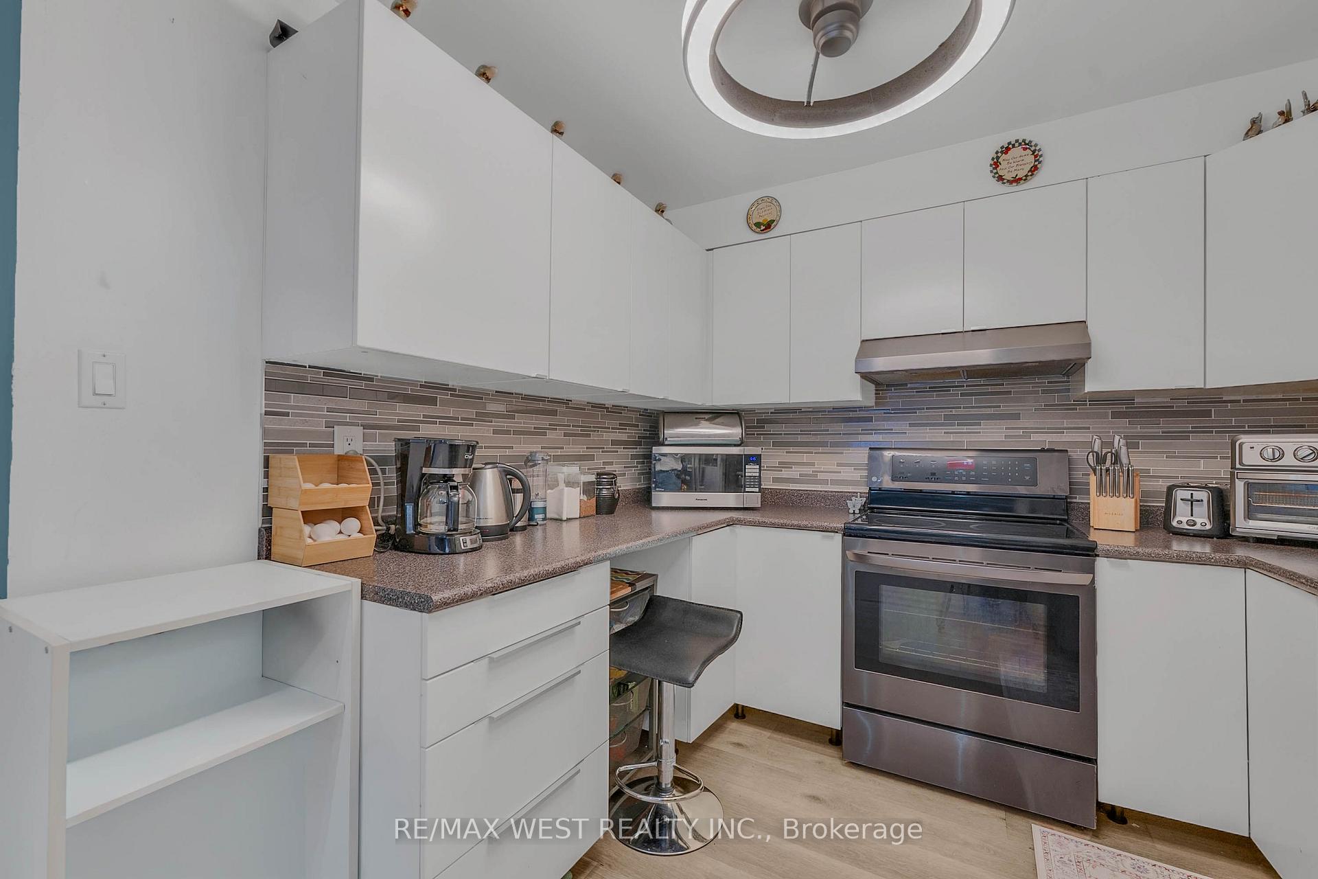 Photo 17 of Unit 3D, 2866 Battleford Road, Mississauga, Meadowvale — HOMEH