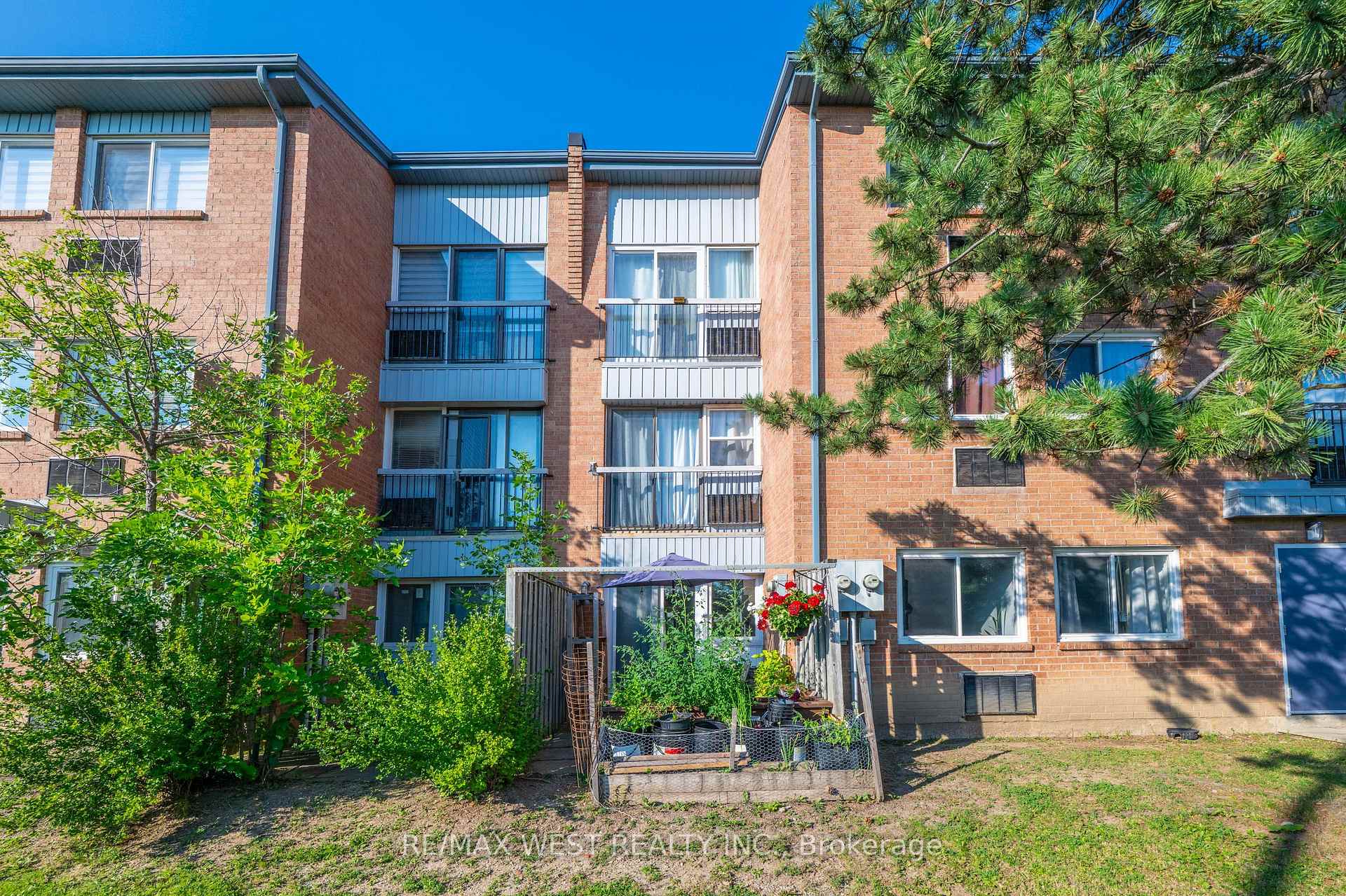 Photo 25 of Unit 3D, 2866 Battleford Road, Mississauga, Meadowvale — HOMEH