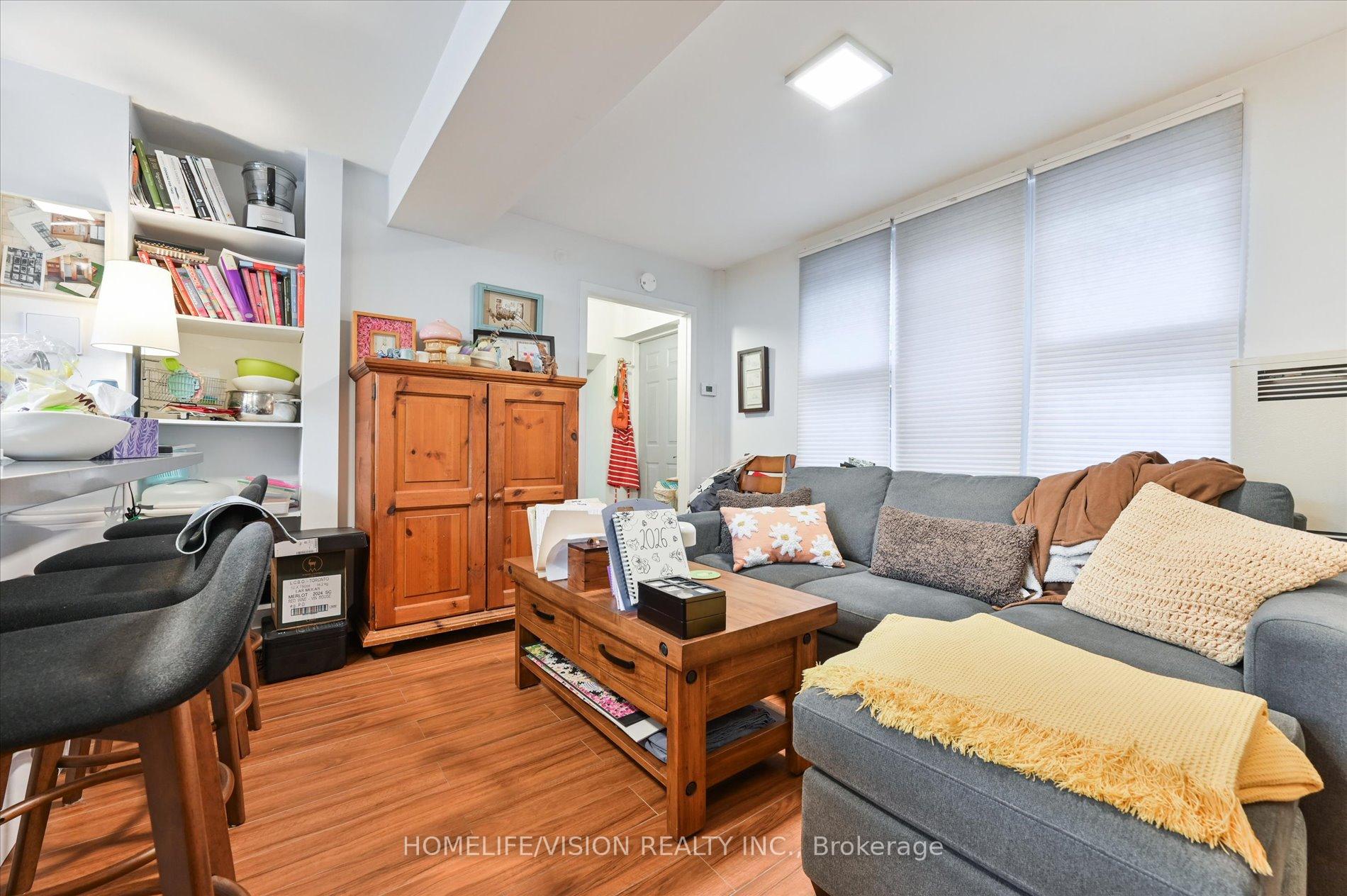 Photo 5 of 400 Summerhill Avenue, Toronto, Rosedale-Moore Park — HOMEH