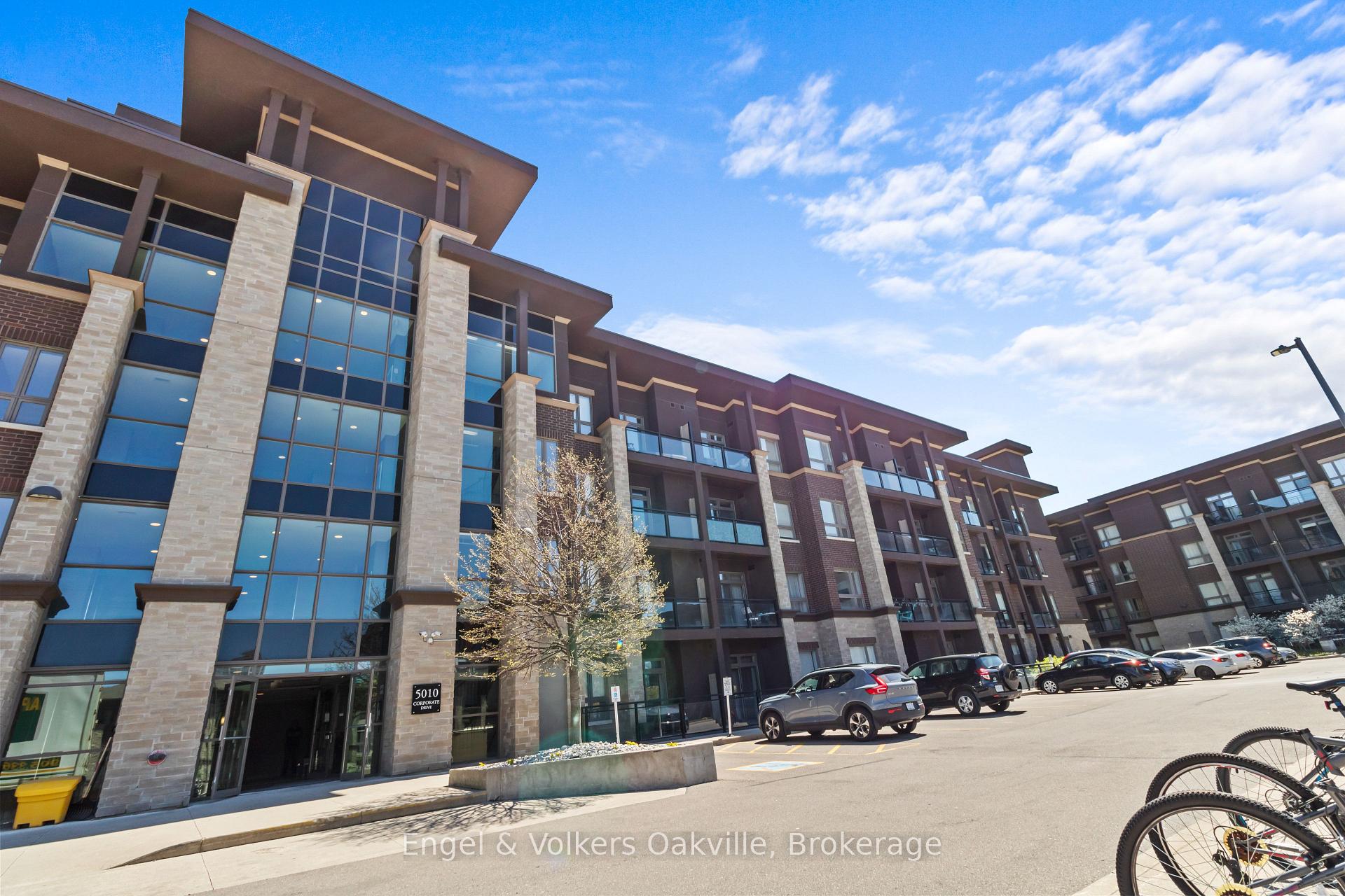 Photo of Unit 135, 5010 Corporate Drive