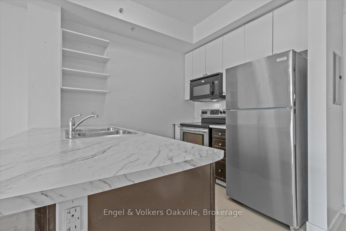 Photo 5 of Unit 135, 5010 Corporate Drive, Burlington, Uptown — HOMEH