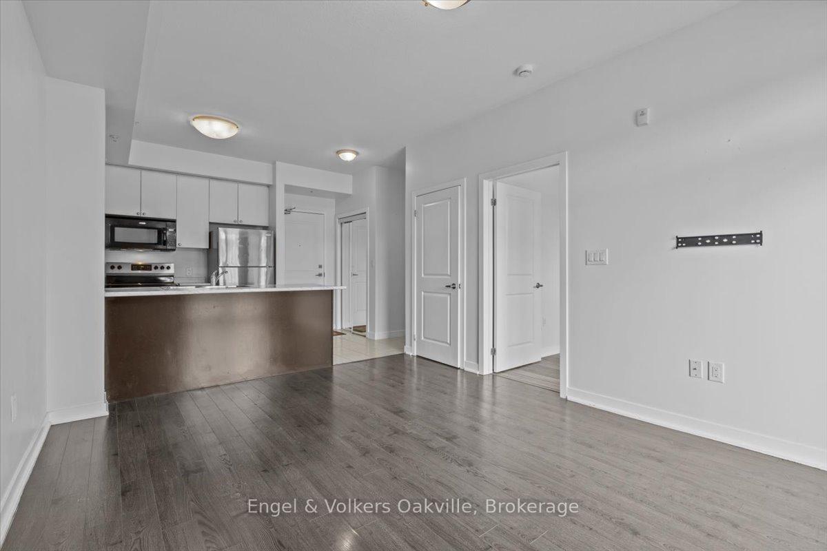 Photo 11 of Unit 135, 5010 Corporate Drive, Burlington, Uptown — HOMEH