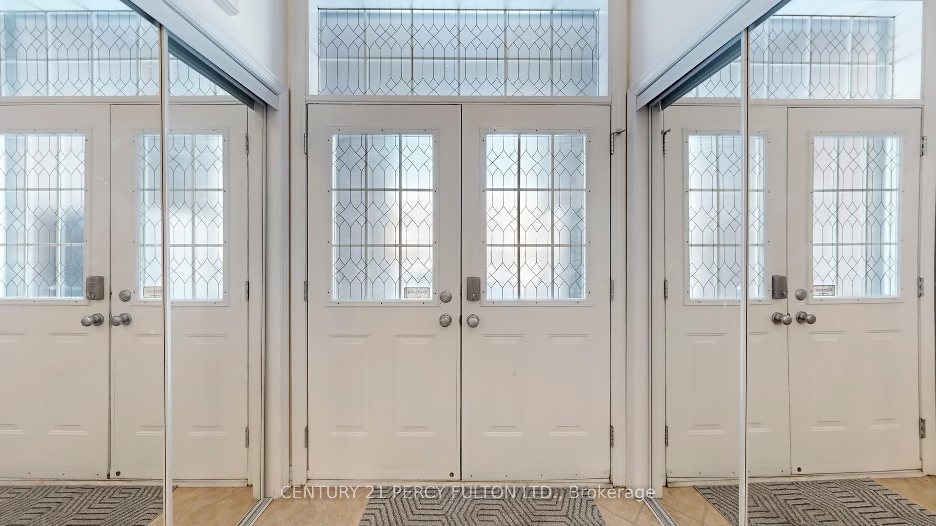 Photo 3 of 145 Silver Maple Road, Richmond Hill, Jefferson — HOMEH
