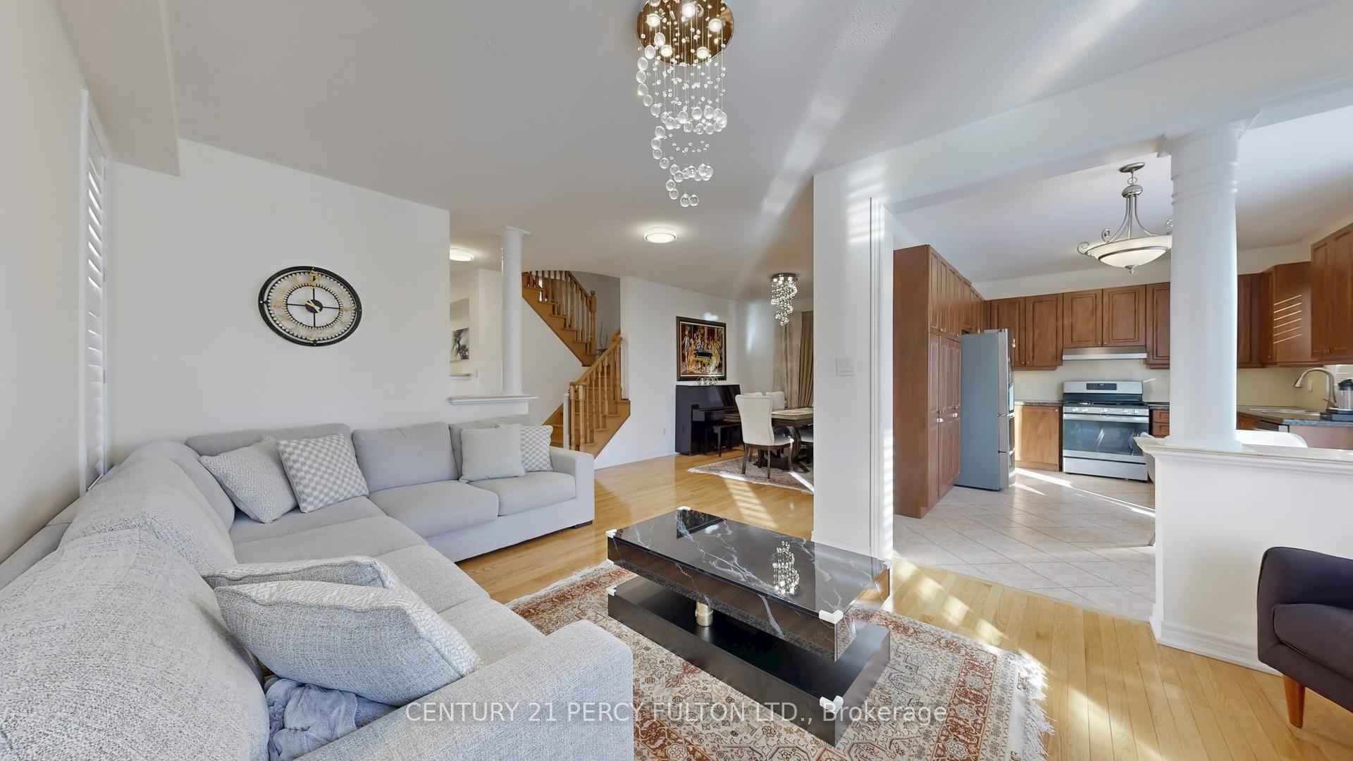 Photo 6 of 145 Silver Maple Road, Richmond Hill, Jefferson — HOMEH
