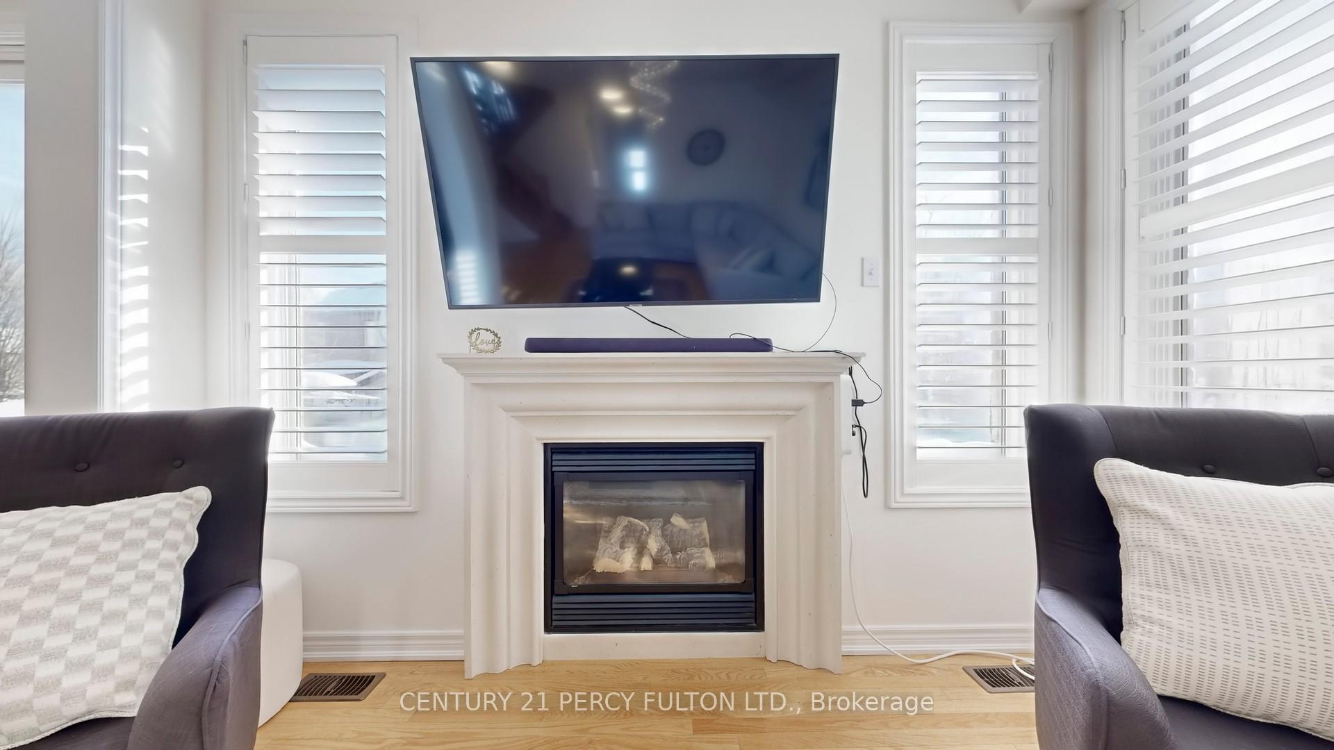 Photo 9 of 145 Silver Maple Road, Richmond Hill, Jefferson — HOMEH