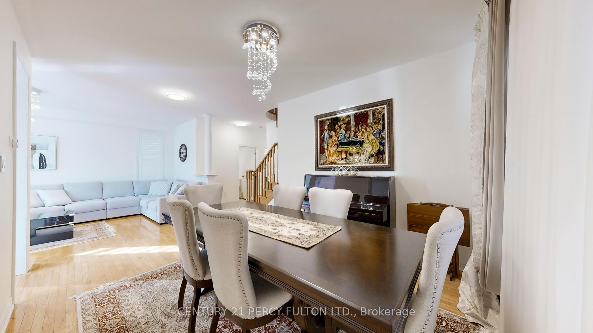 Photo 13 of 145 Silver Maple Road, Richmond Hill, Jefferson — HOMEH