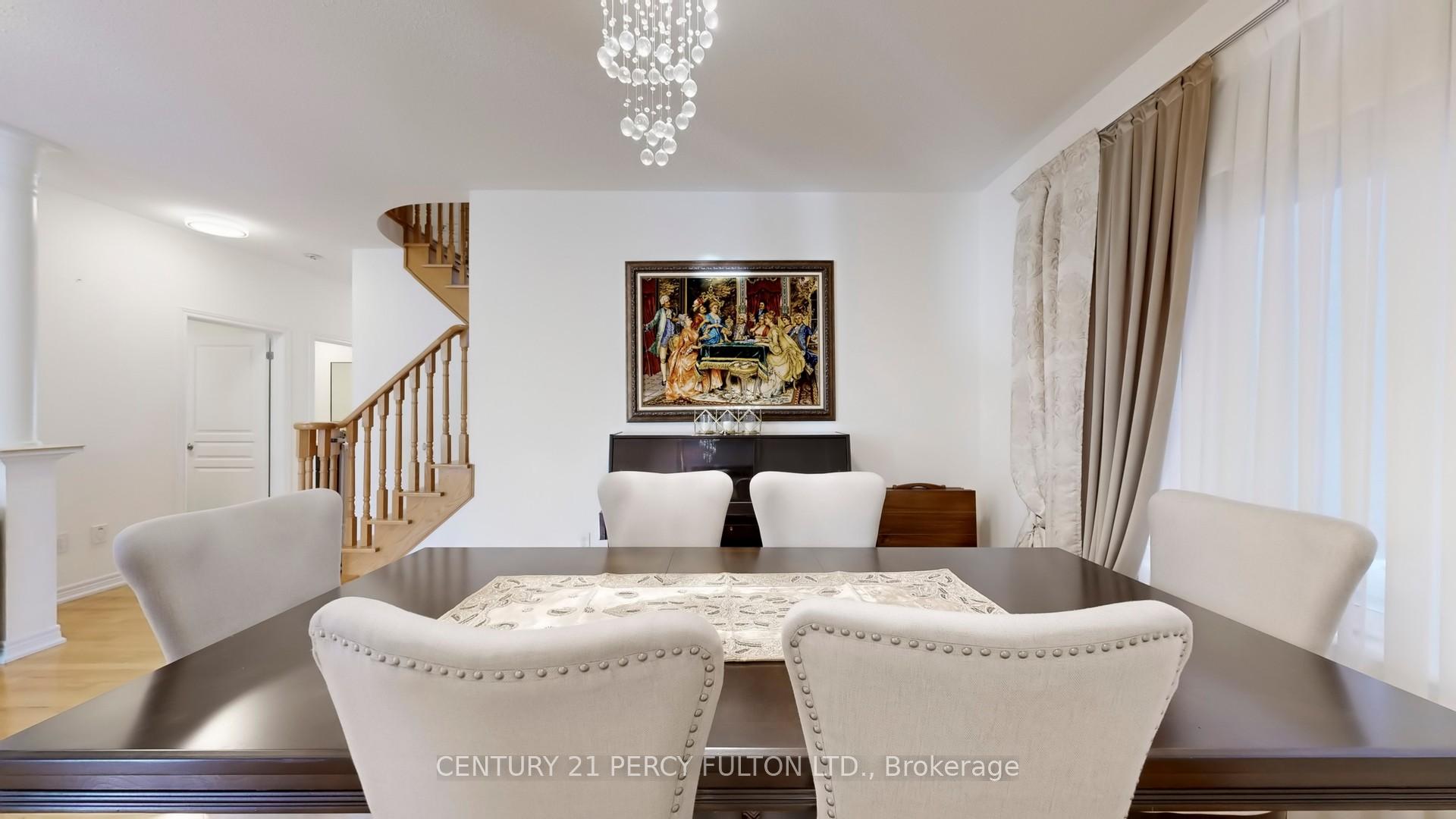 Photo 14 of 145 Silver Maple Road, Richmond Hill, Jefferson — HOMEH