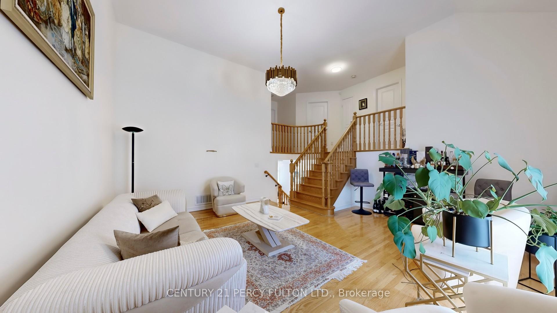 Photo 20 of 145 Silver Maple Road, Richmond Hill, Jefferson — HOMEH