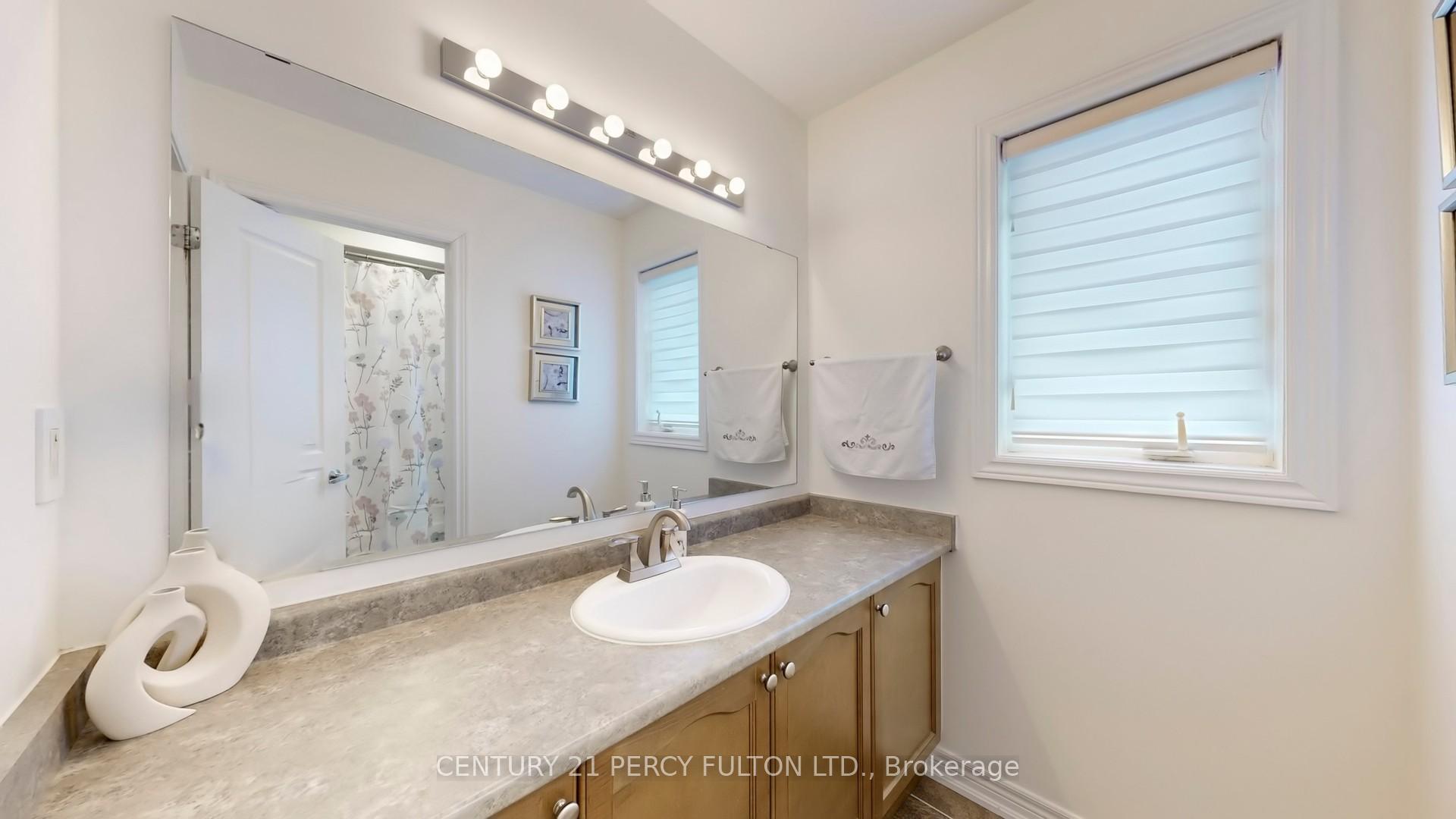 Photo 36 of 145 Silver Maple Road, Richmond Hill, Jefferson — HOMEH