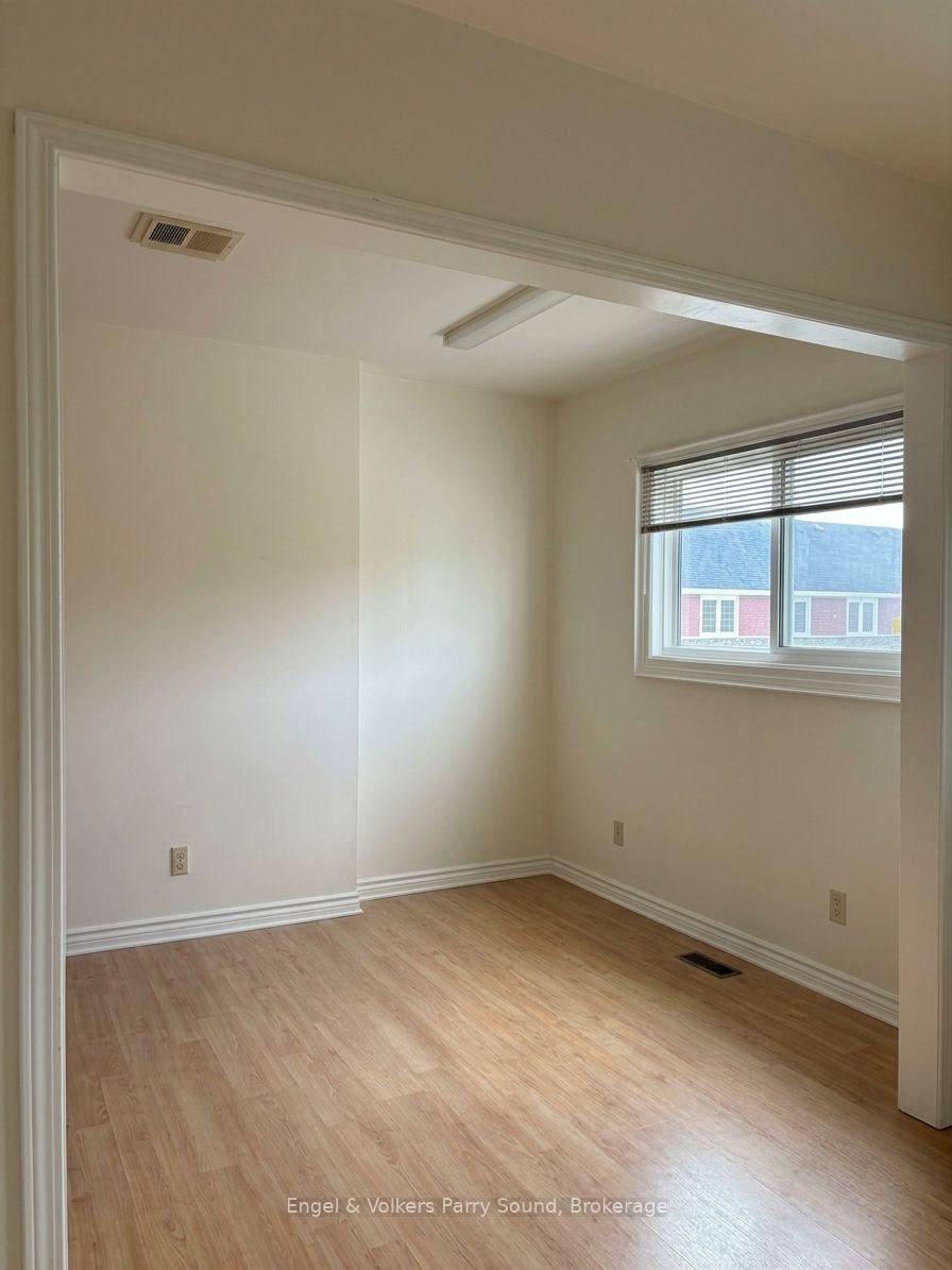 Photo 13 of Unit C, 93 James Street, Parry Sound — HOMEH