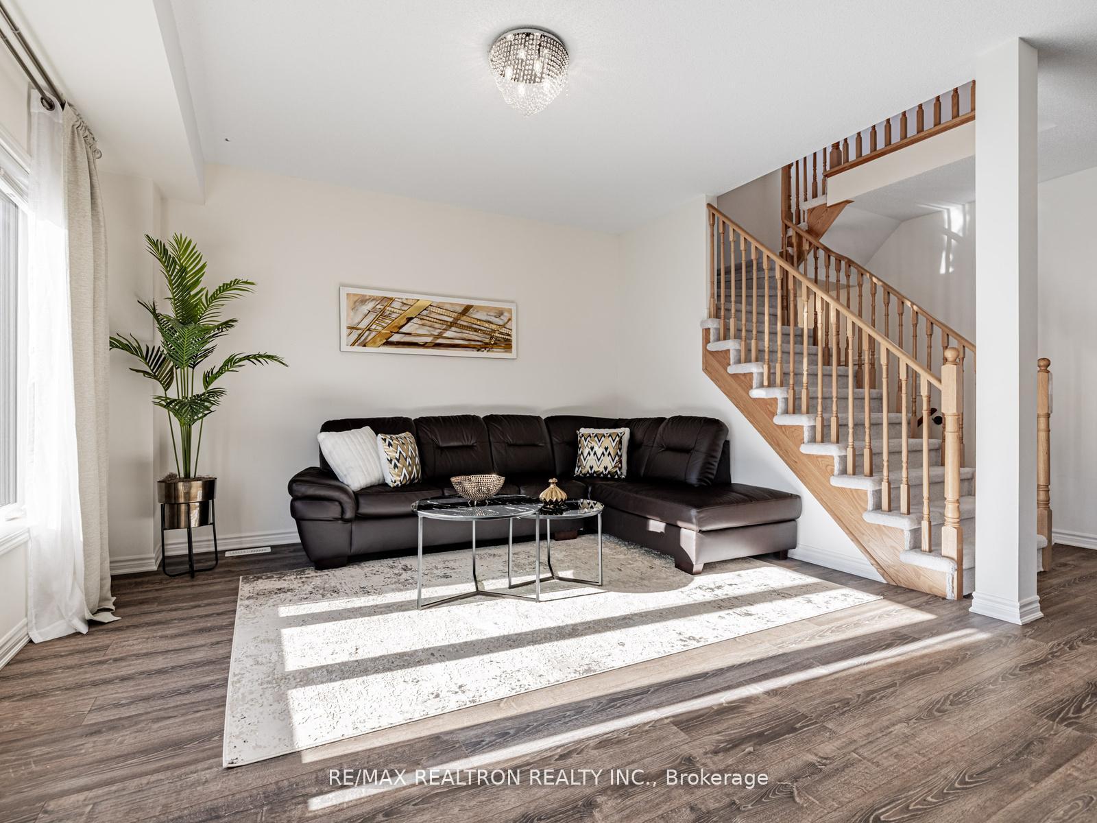 Photo 16 of 6 Bobolink Drive, Wasaga Beach — HOMEH