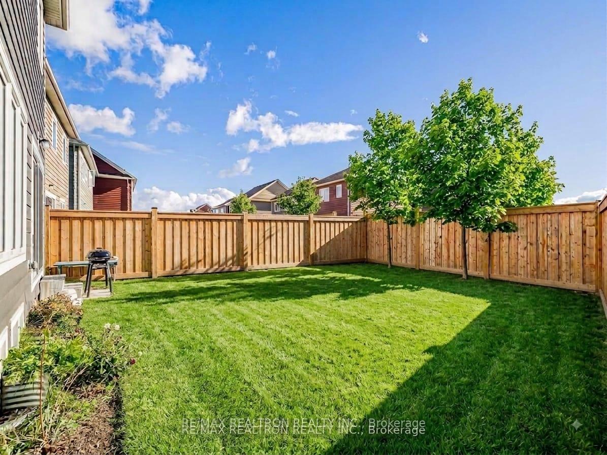 Photo 35 of 6 Bobolink Drive, Wasaga Beach — HOMEH