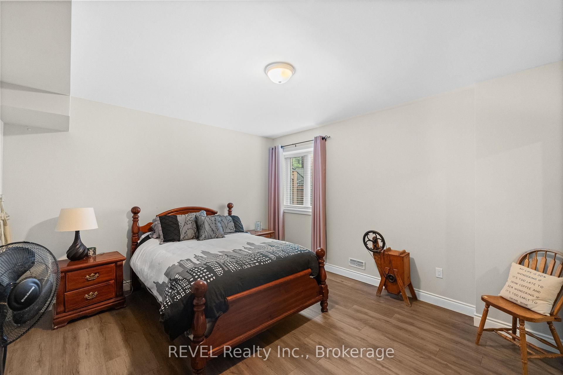 Photo 10 of 46 Philmori Boulevard, Pelham, Fonthill — HOMEH