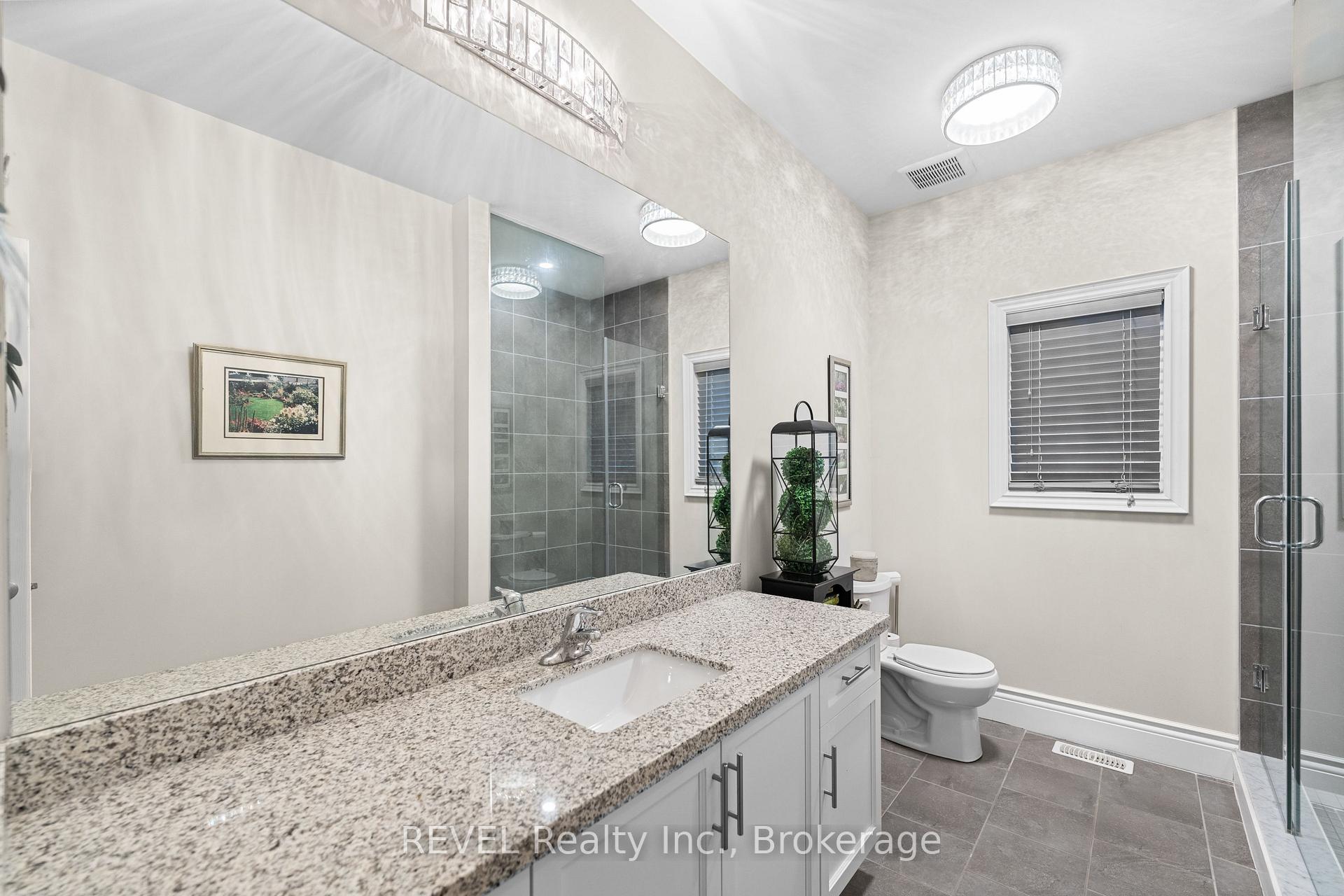 Photo 19 of 46 Philmori Boulevard, Pelham, Fonthill — HOMEH