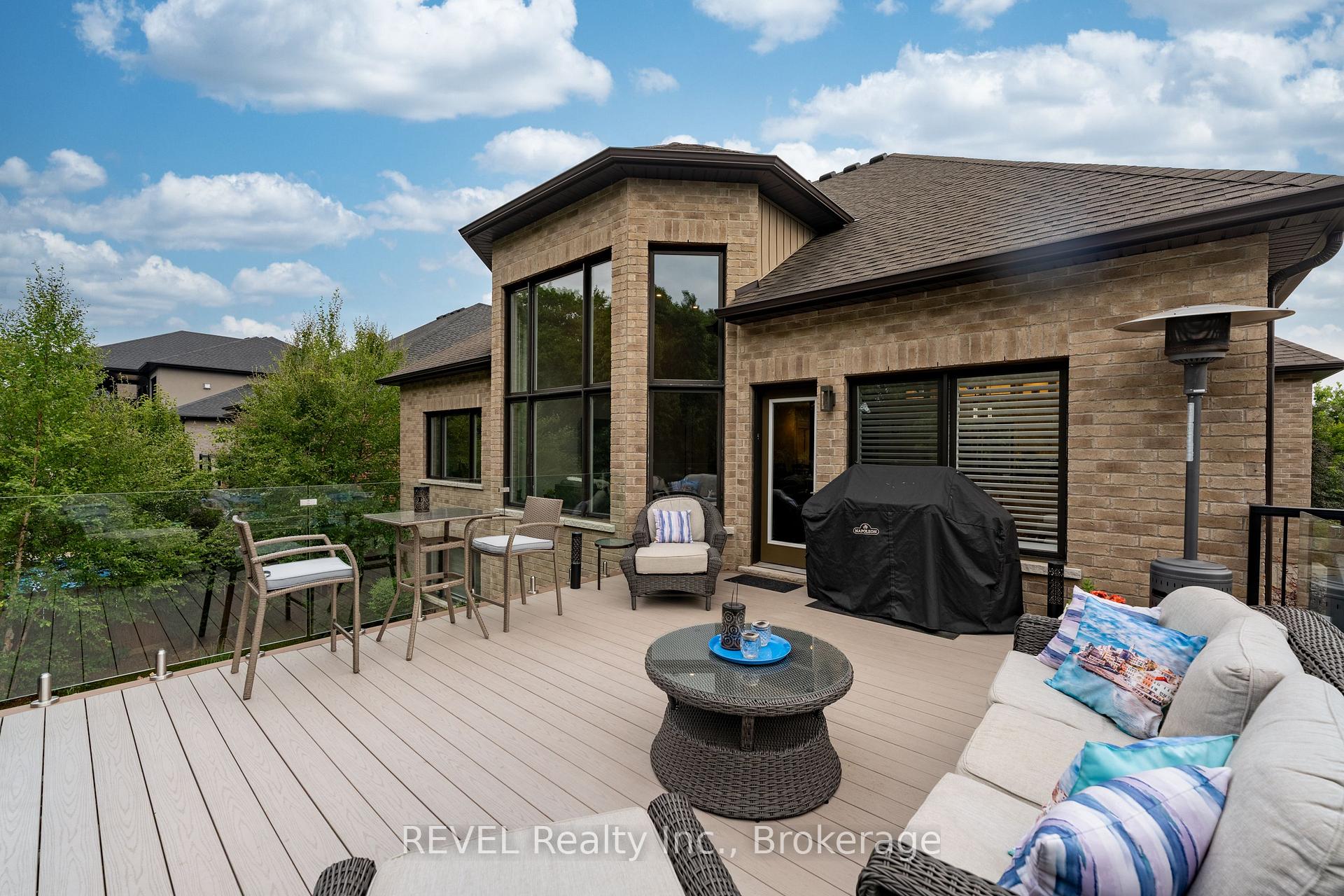 Photo 29 of 46 Philmori Boulevard, Pelham, Fonthill — HOMEH