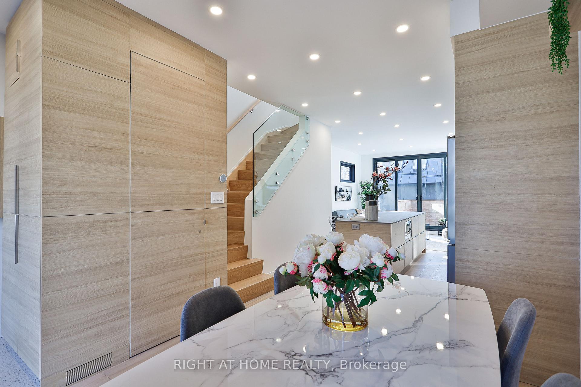 Photo 4 of Unit MAIN AND LANEWAY, 11 Merrill Avenue, Toronto, Woodbine Corridor — HOMEH