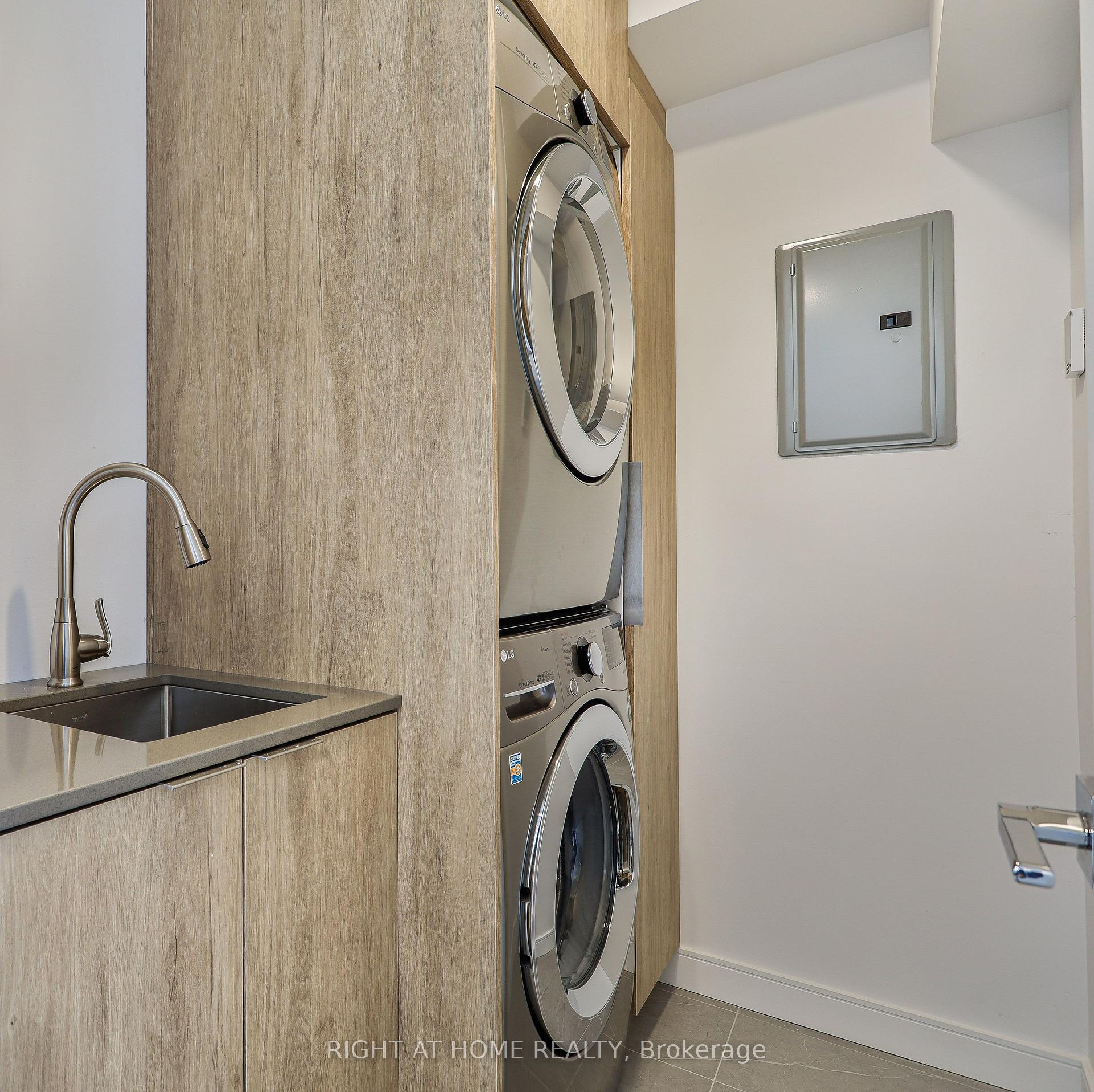 Photo 16 of Unit MAIN AND LANEWAY, 11 Merrill Avenue, Toronto, Woodbine Corridor — HOMEH