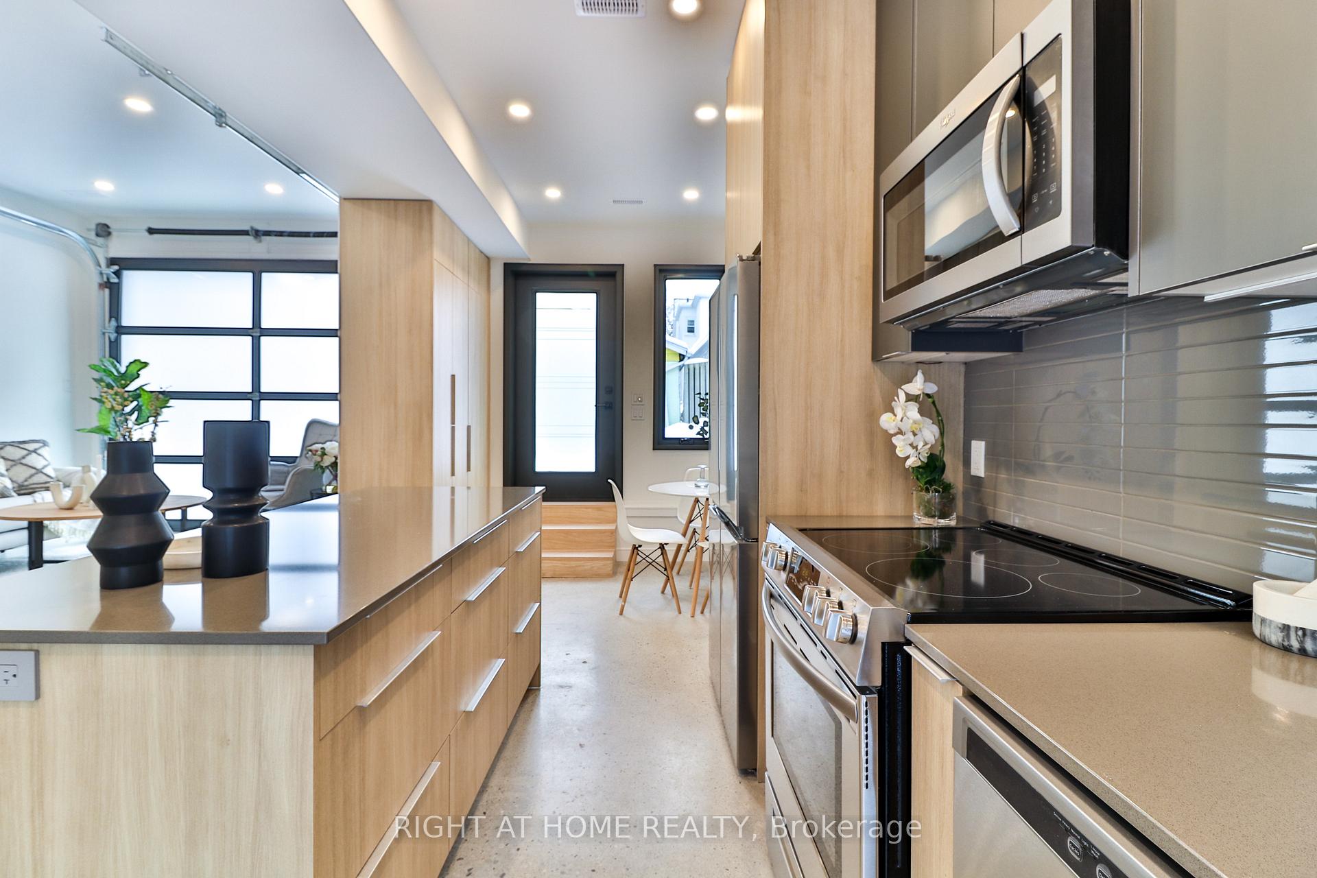 Photo 44 of Unit MAIN AND LANEWAY, 11 Merrill Avenue, Toronto, Woodbine Corridor — HOMEH