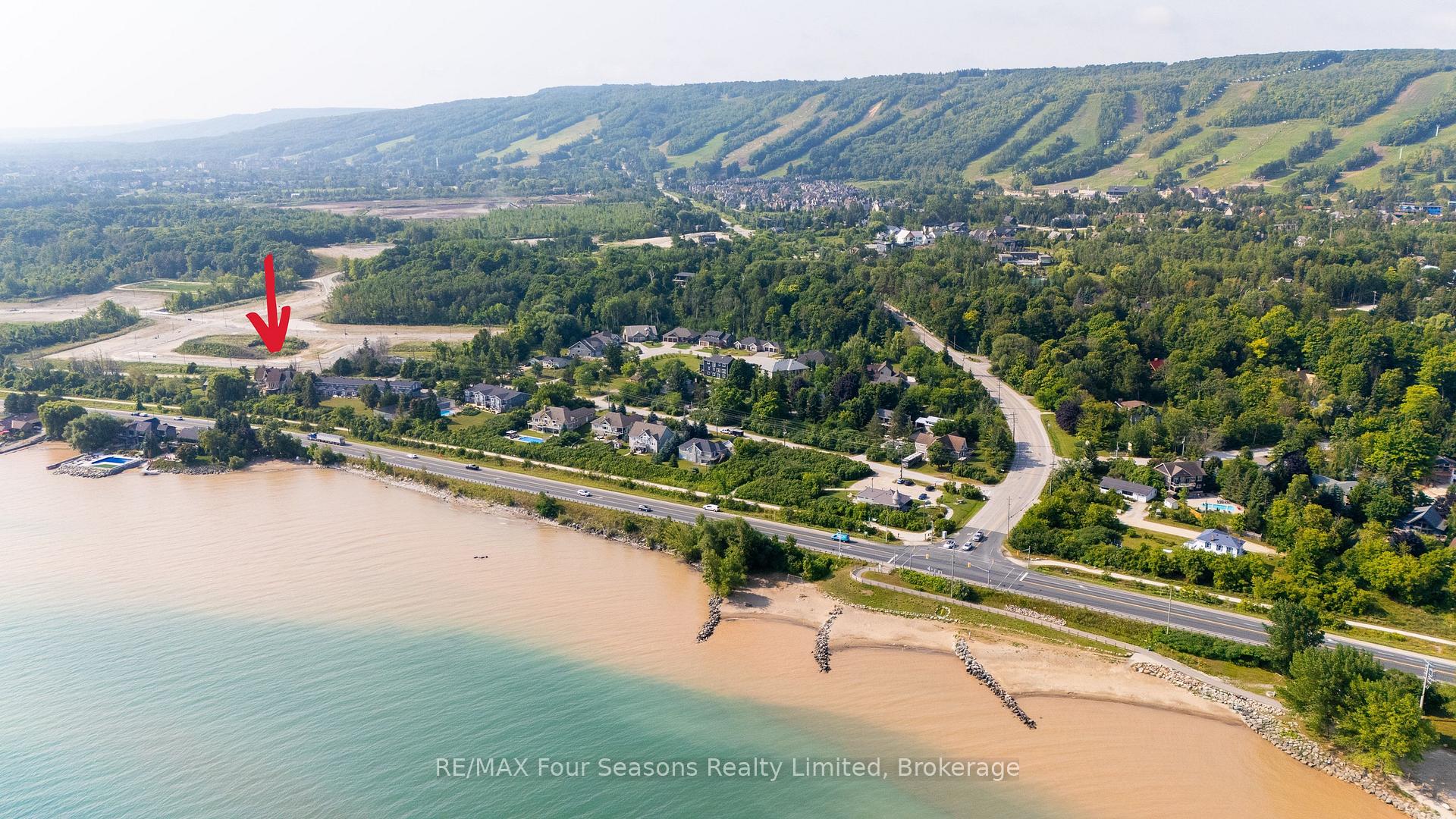Photo 5 of 147 Lakeshore Road E, Blue Mountains — HOMEH