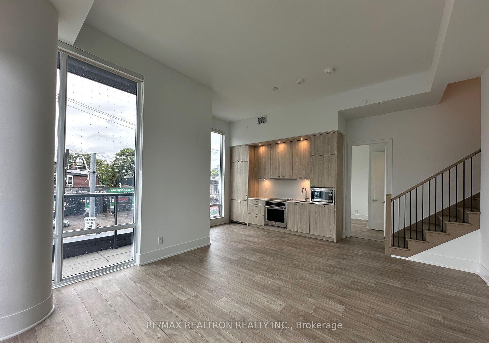 Photo 4 of Unit 312, 115 Denison Avenue, Toronto, Kensington-Chinatown — HOMEH