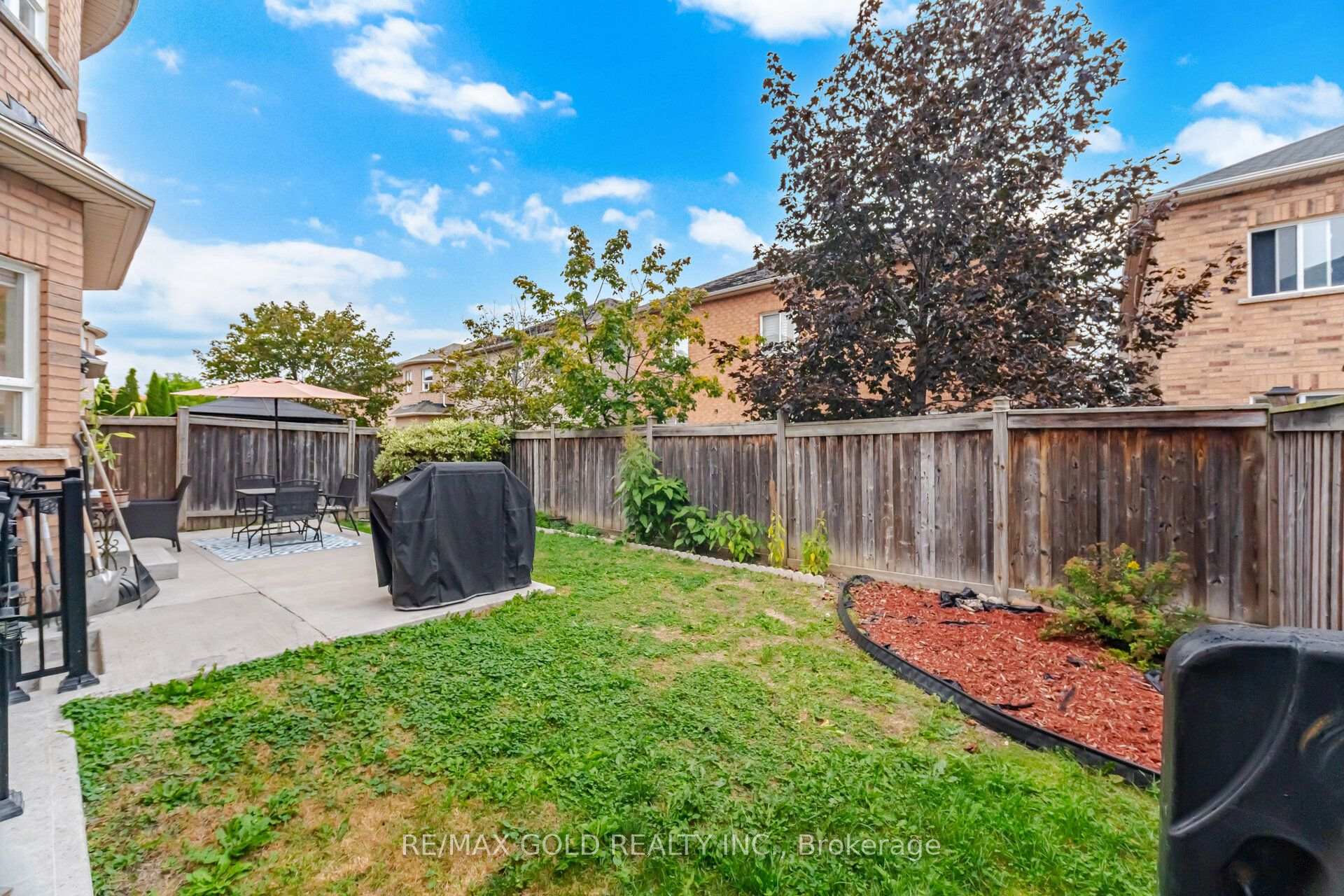 Photo 49 of 10 Sir Jacobs Crescent, Brampton, Fletcher's Meadow — HOMEH