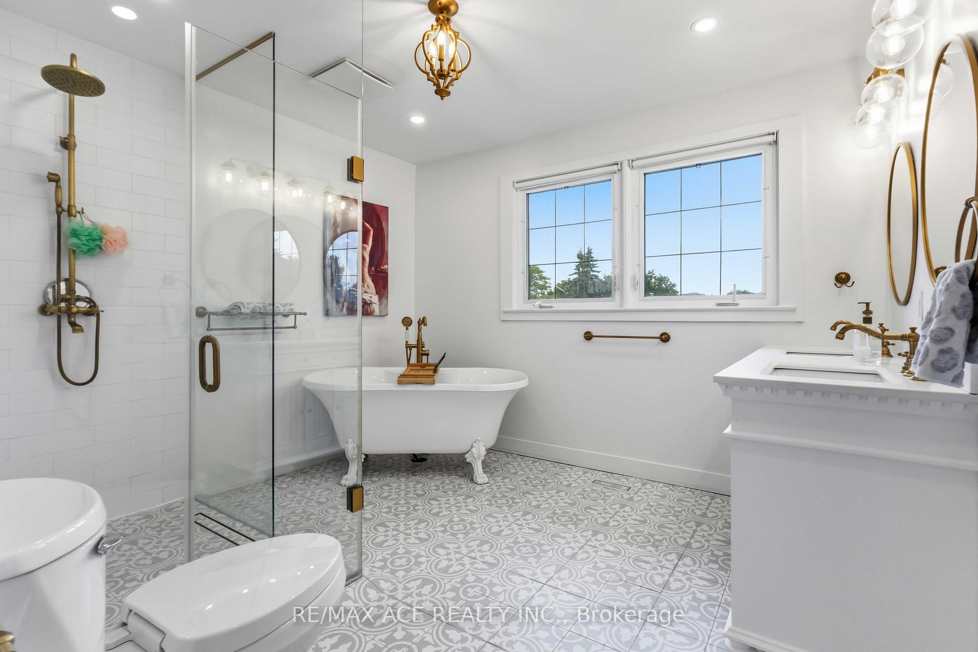 Photo 31 of 19 Barker Court, Markham, Sherwood-Amberglen — HOMEH