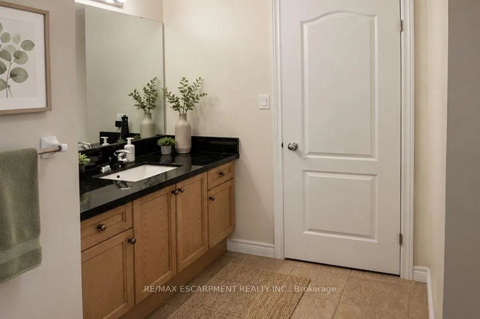 Photo 19 of 349 Braithwaite Avenue, Hamilton, Ancaster — HOMEH