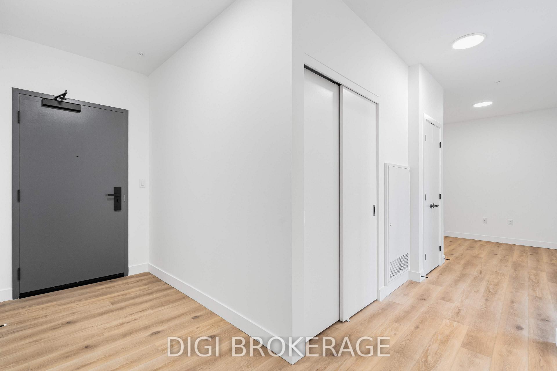Photo 6 of Unit 615, 1600 James Naismith Drive, Ottawa, Pineview — HOMEH