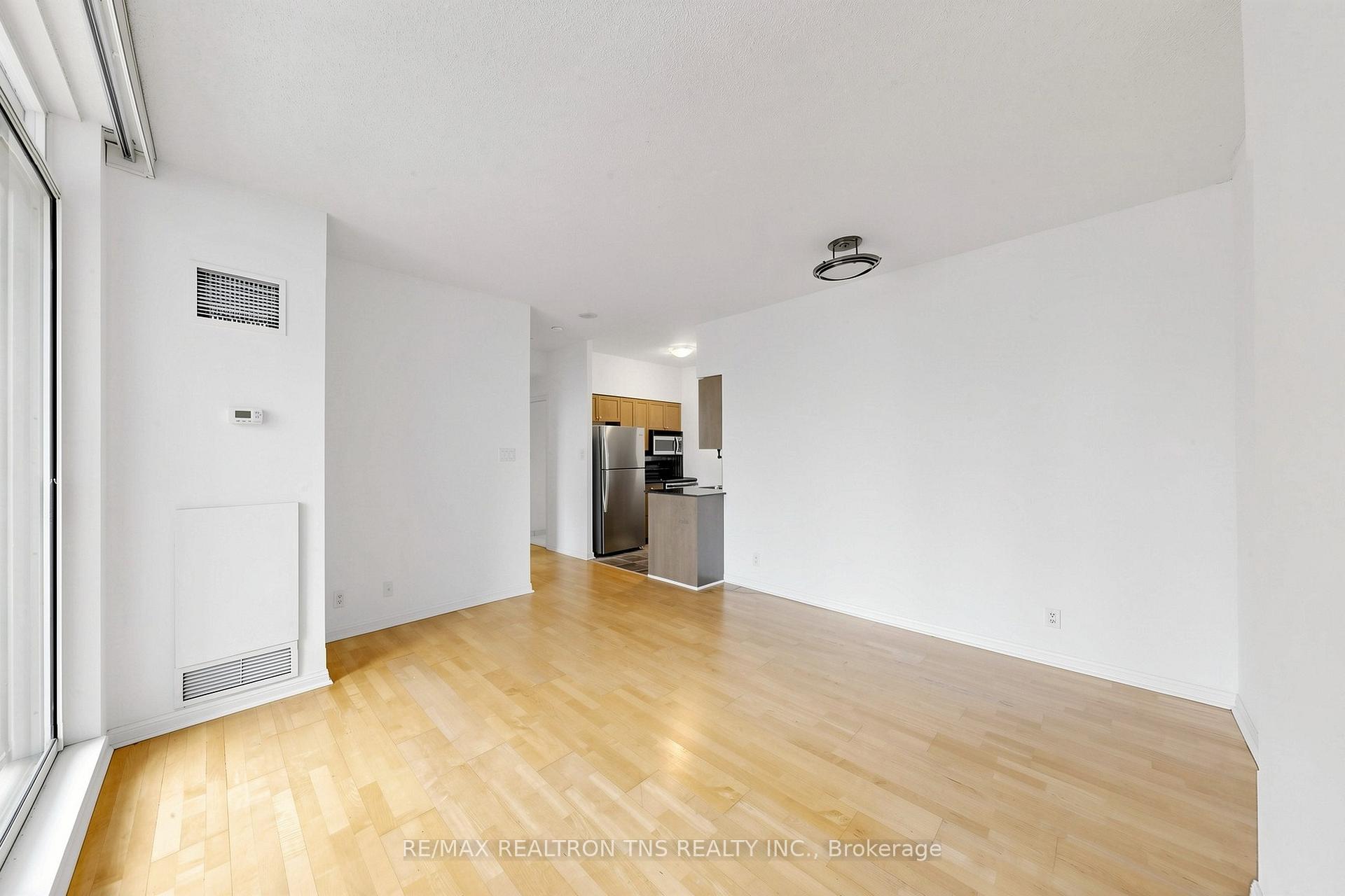 Photo 16 of Unit 1501, 228 Queens Quay W, Toronto, Waterfront Communities — HOMEH