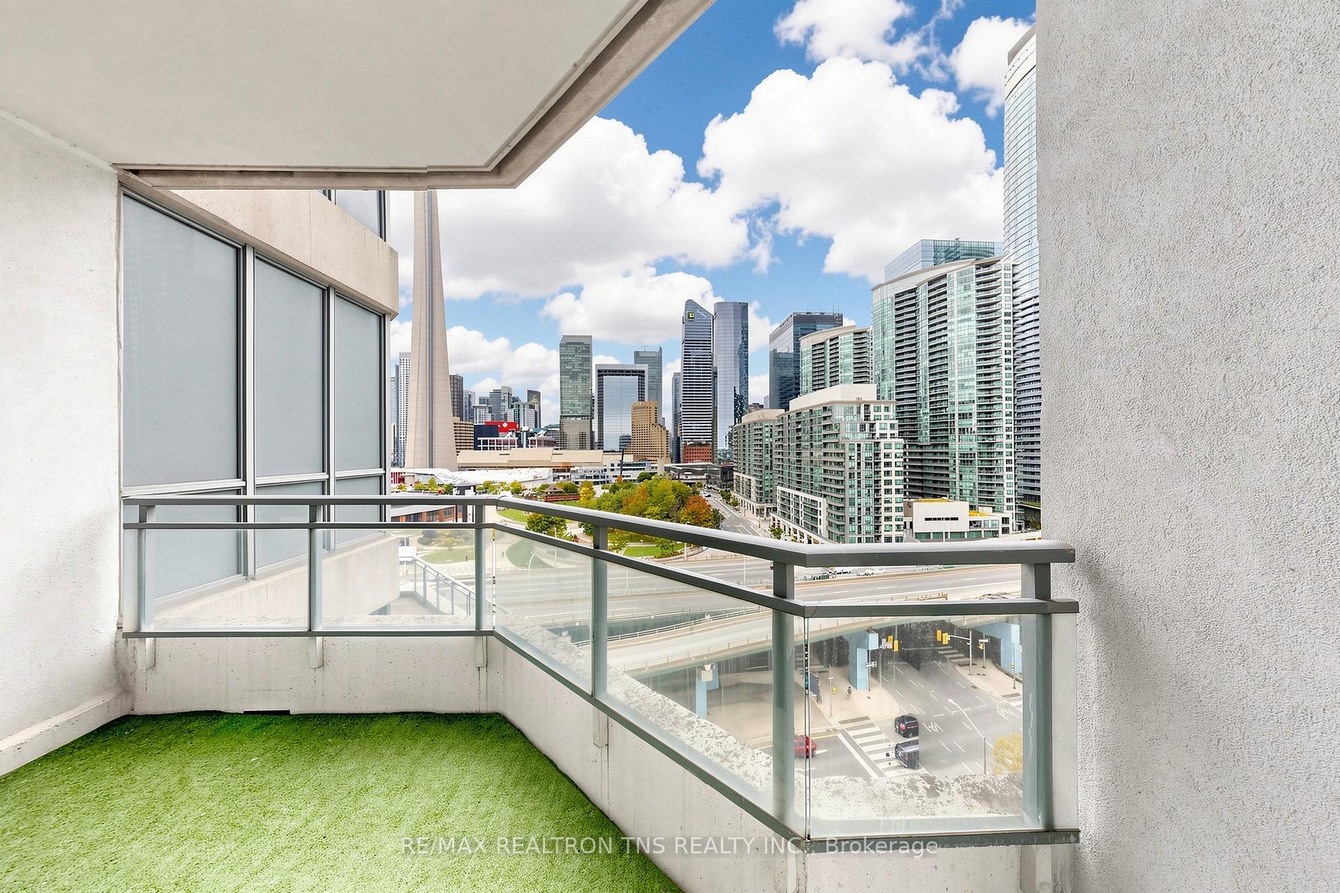 Photo 34 of Unit 1501, 228 Queens Quay W, Toronto, Waterfront Communities — HOMEH