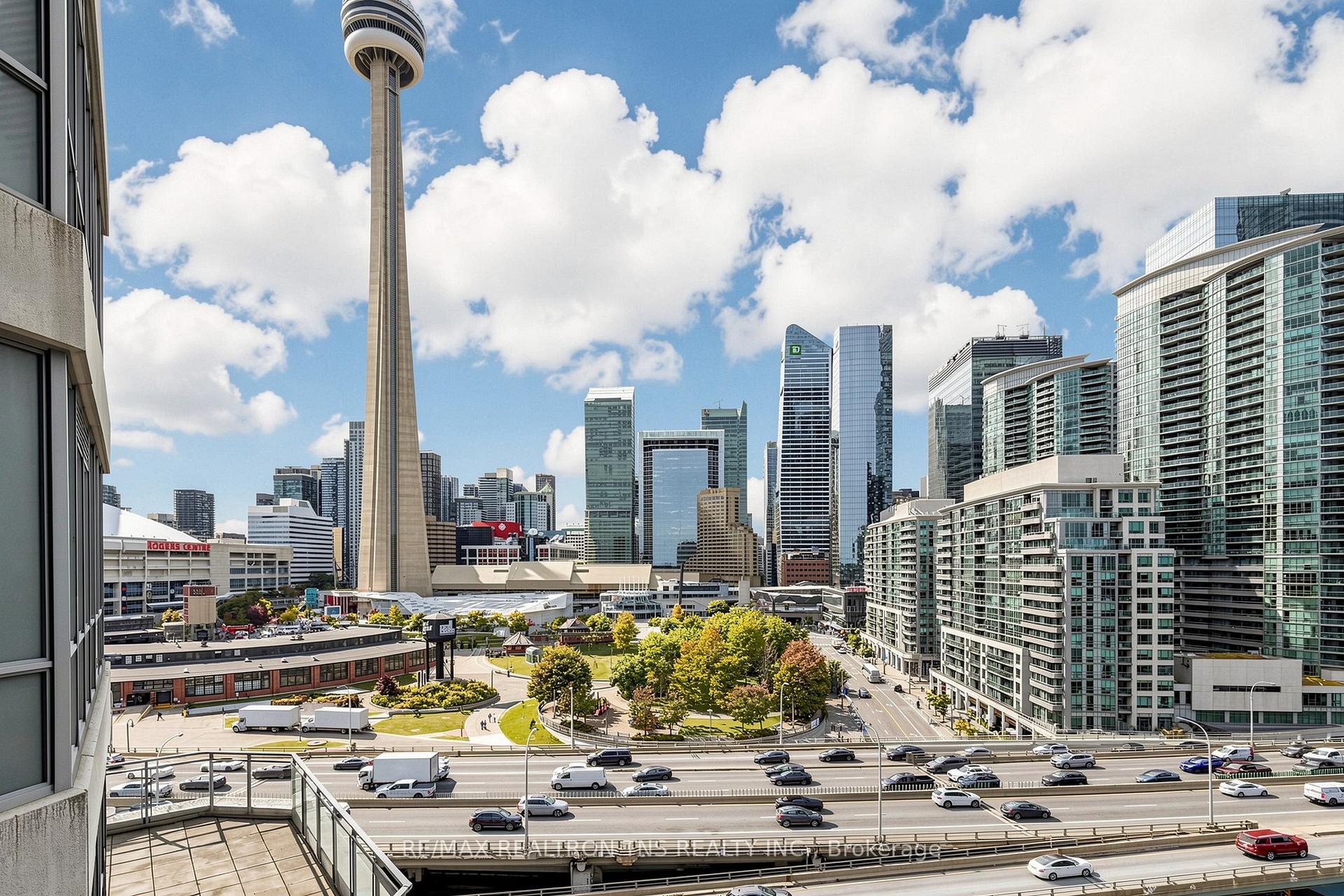 Photo 39 of Unit 1501, 228 Queens Quay W, Toronto, Waterfront Communities — HOMEH