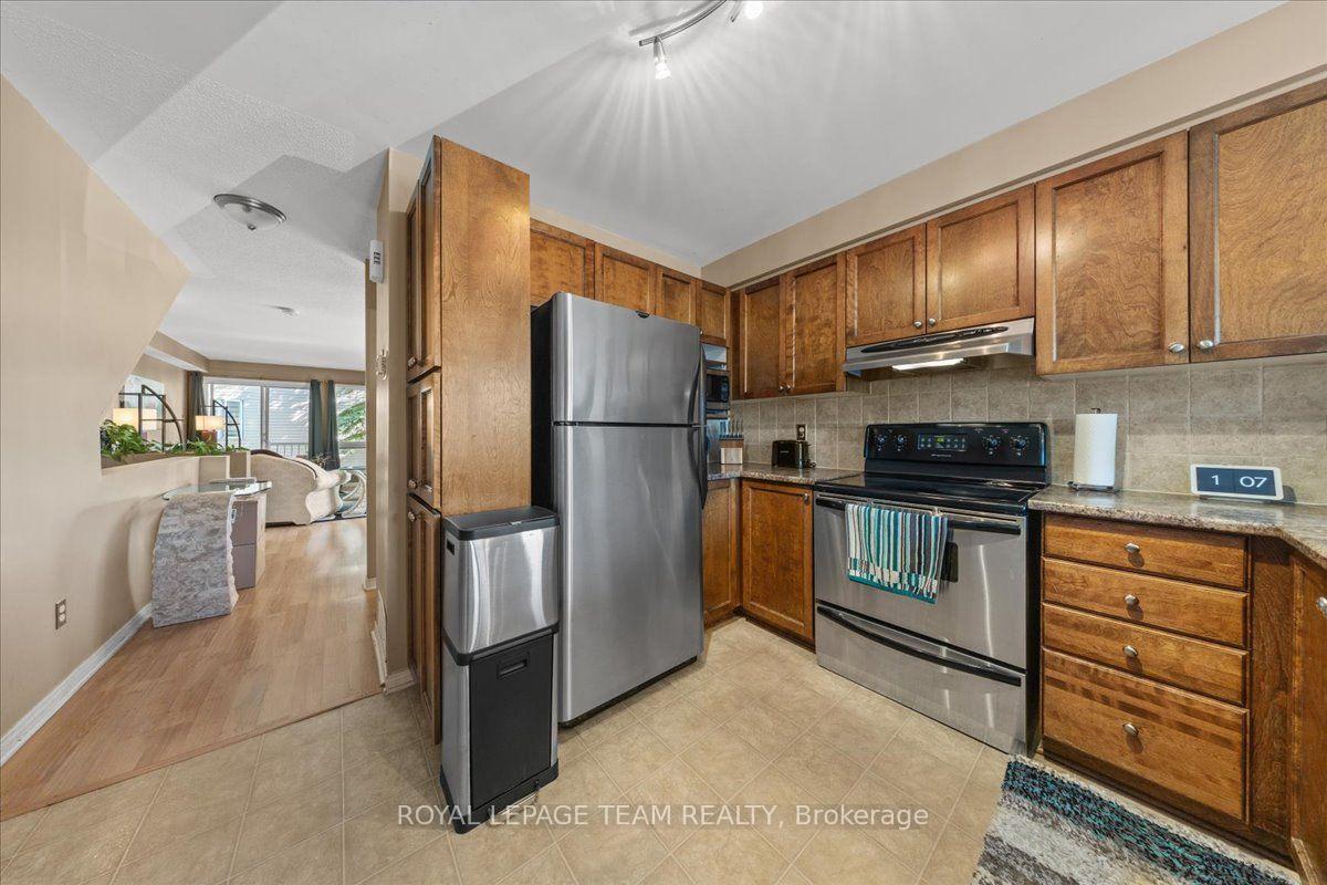 Photo 7 of 100 Bonfield Private, Ottawa, Avalon East — HOMEH