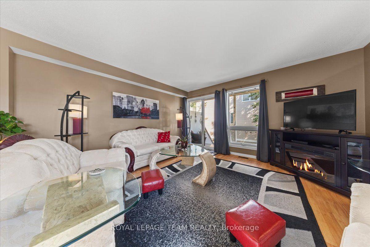 Photo 9 of 100 Bonfield Private, Ottawa, Avalon East — HOMEH