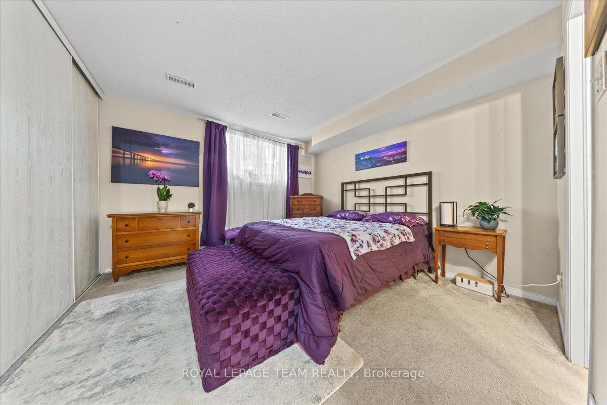 Photo 15 of 100 Bonfield Private, Ottawa, Avalon East — HOMEH